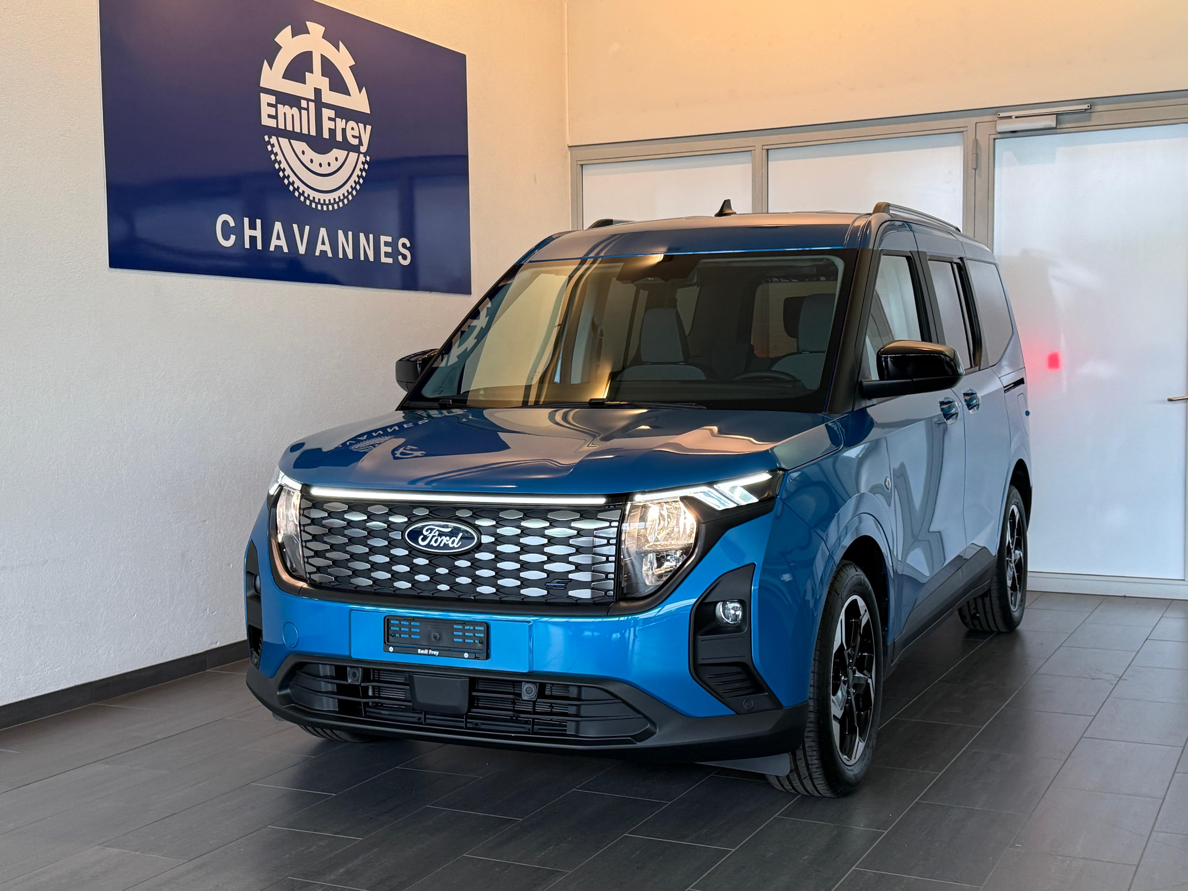 Ford E-Tourneo Courier Active - Bild 1