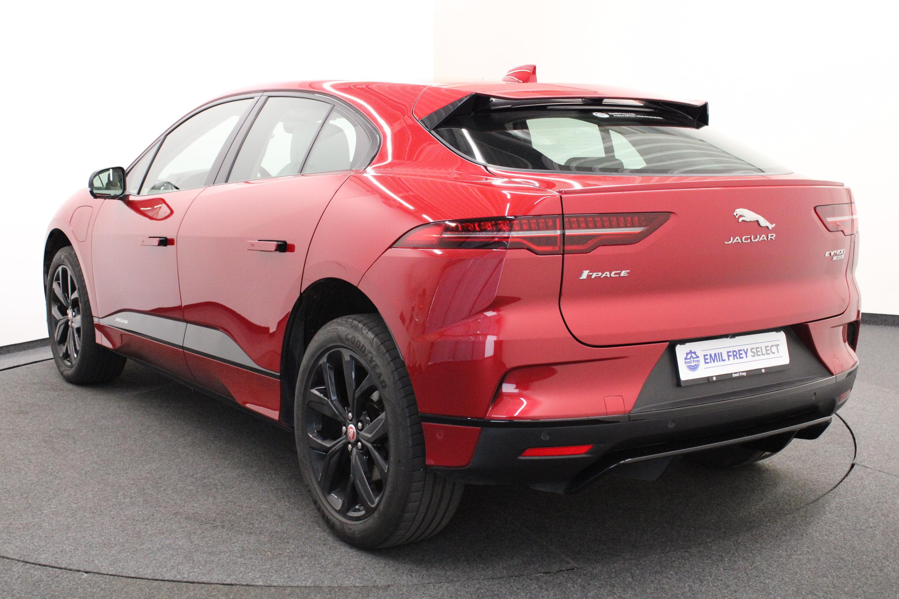 Jaguar I-Pace EV400 S AWD - Vorschau 3