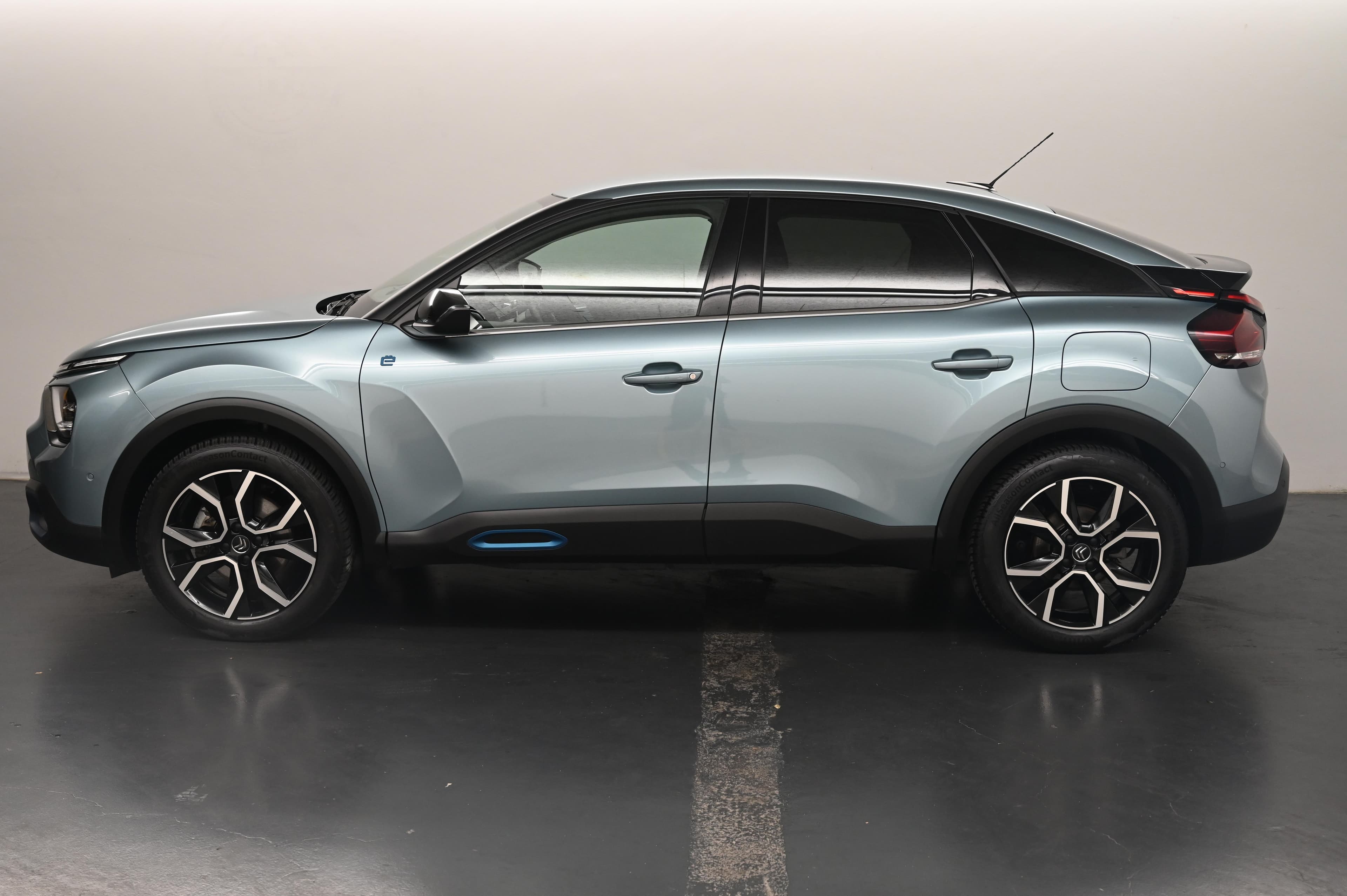 Citroën e-C4 Shine - Vorschau 4
