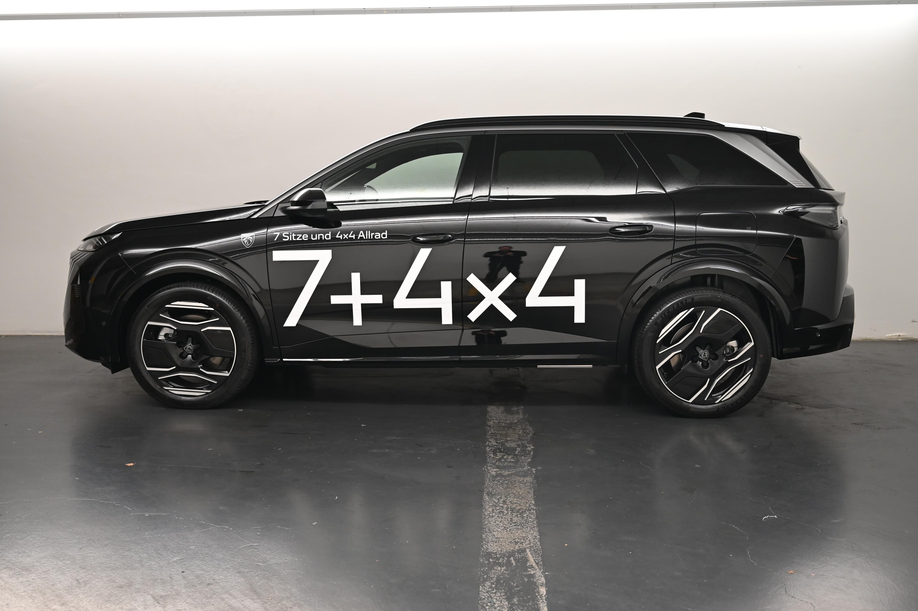 Peugeot 5008 e-Launch Edition AWD - Vorschau 3