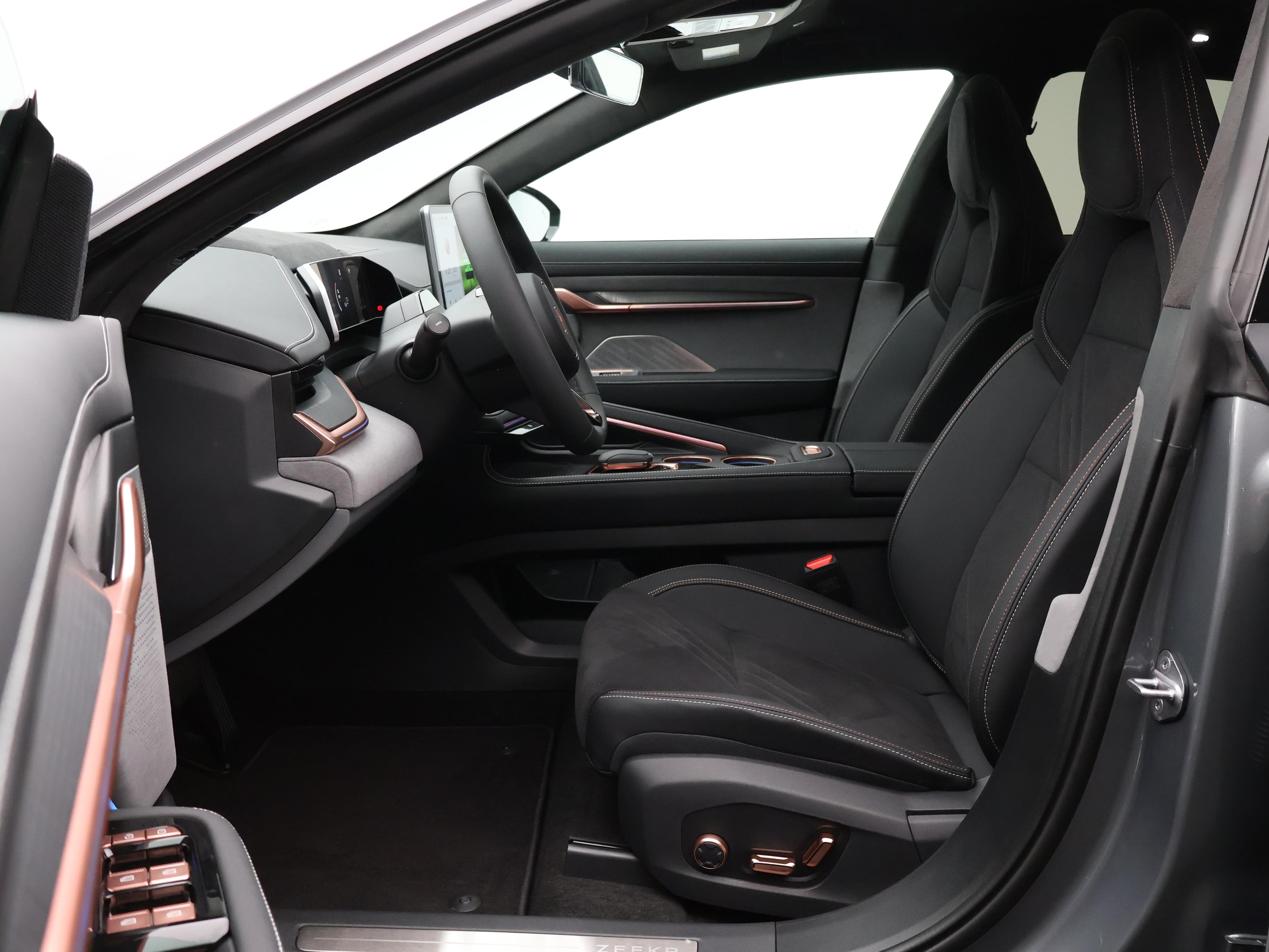 Zeekr 001 Performance AWD ab 1.29% Leasing - Vorschau 4