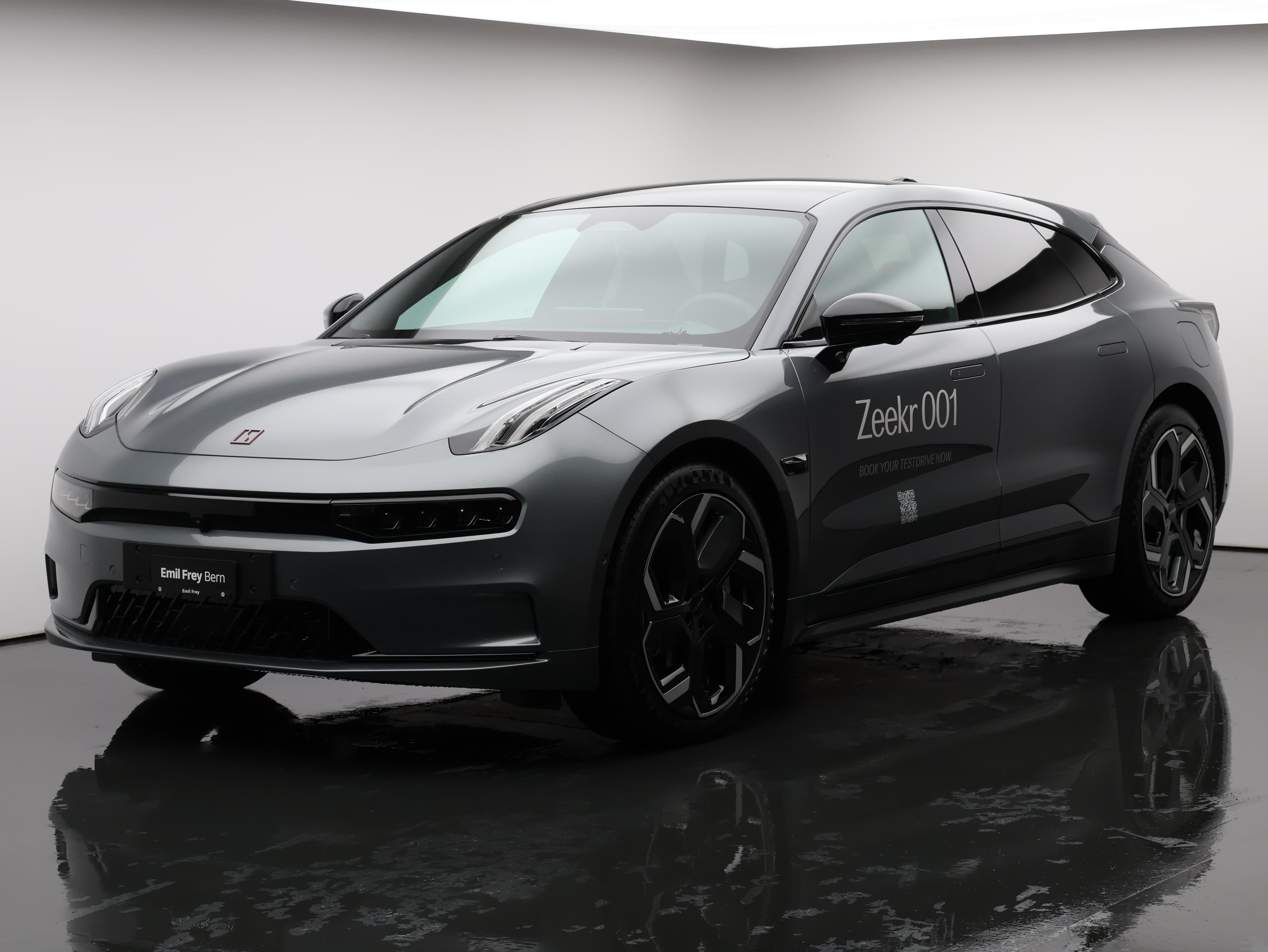 Zeekr 001 Performance AWD ab 1.29% Leasing