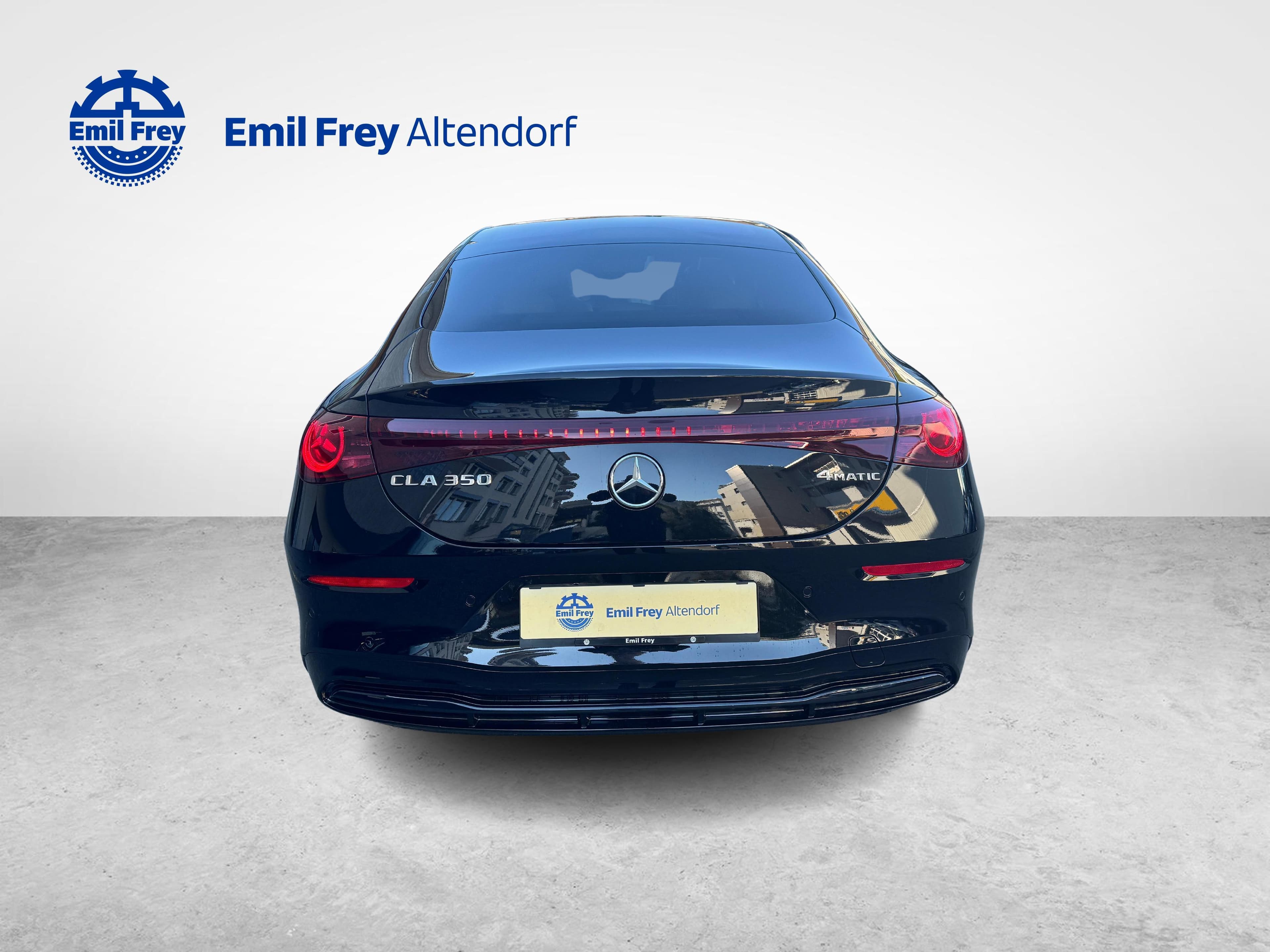 Mercedes-Benz CLA 350 4MATIC EQ Technology - Vorschau 4