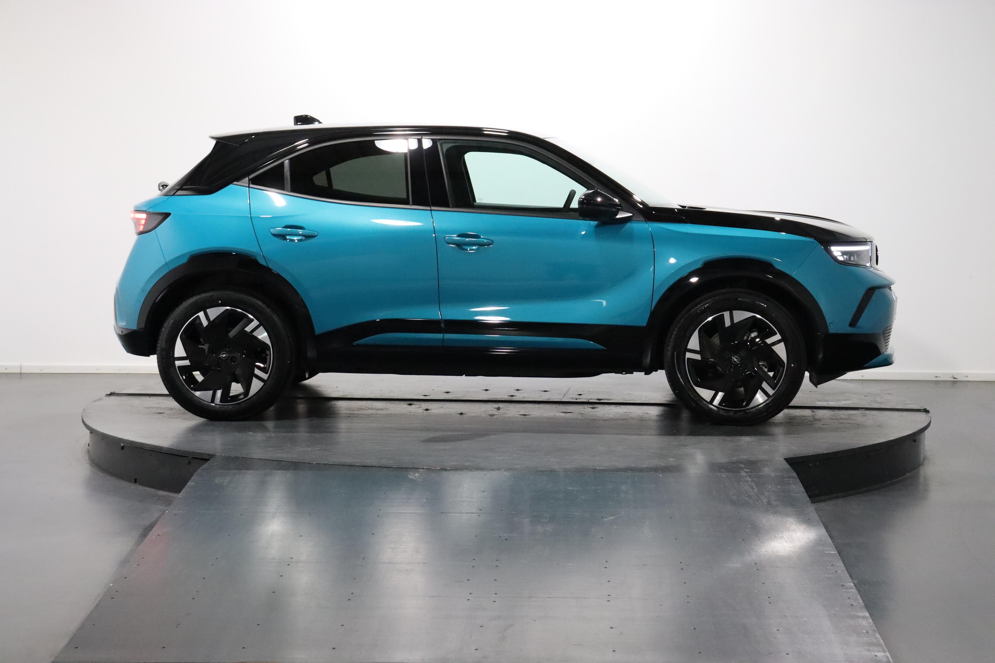 Opel Mokka-e GS WoW - Vorschau 2