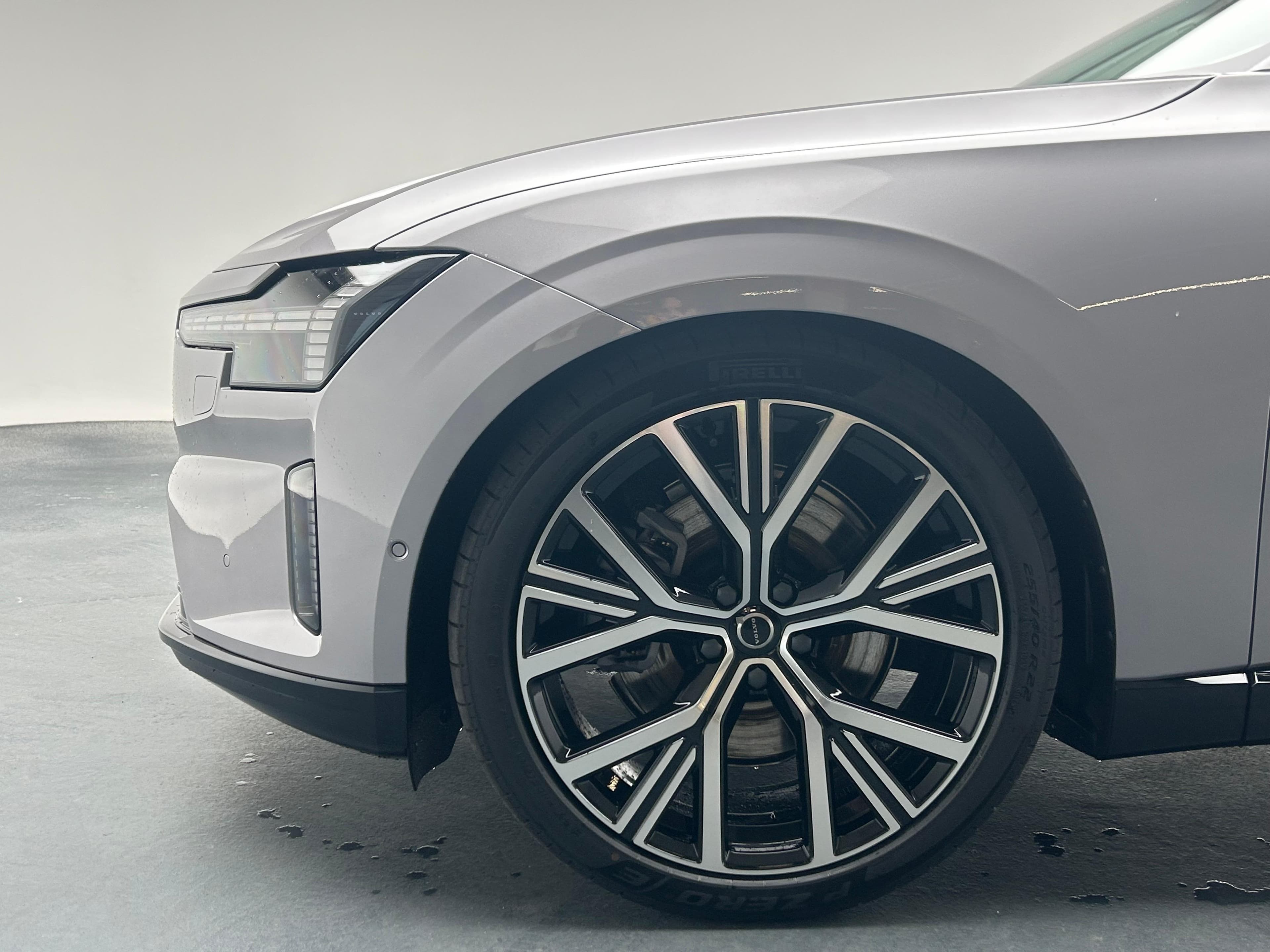 Volvo ES90 Ultra - Vorschau 5