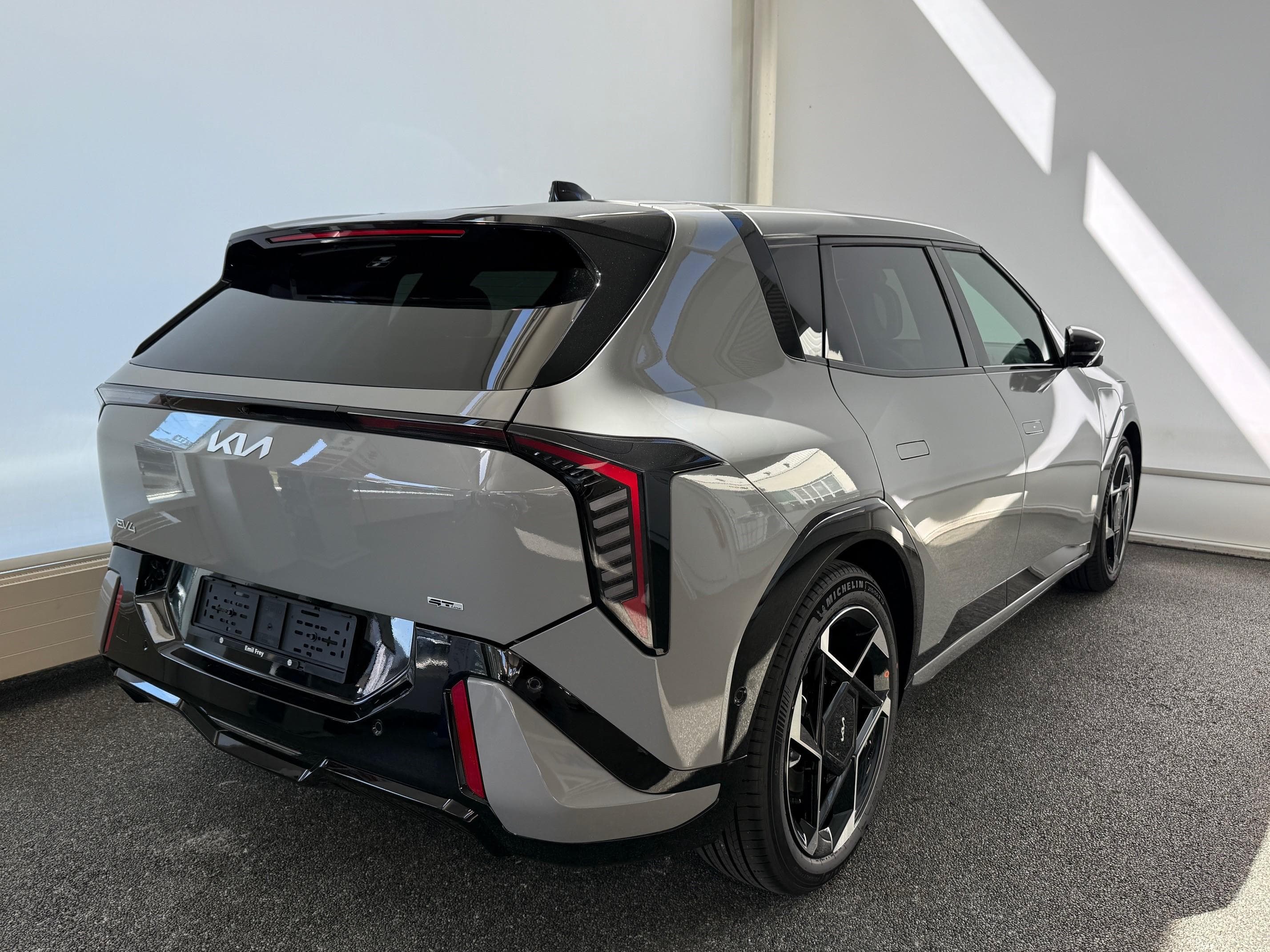 Kia EV4 81 kWh GT-Line - Vorschau 5