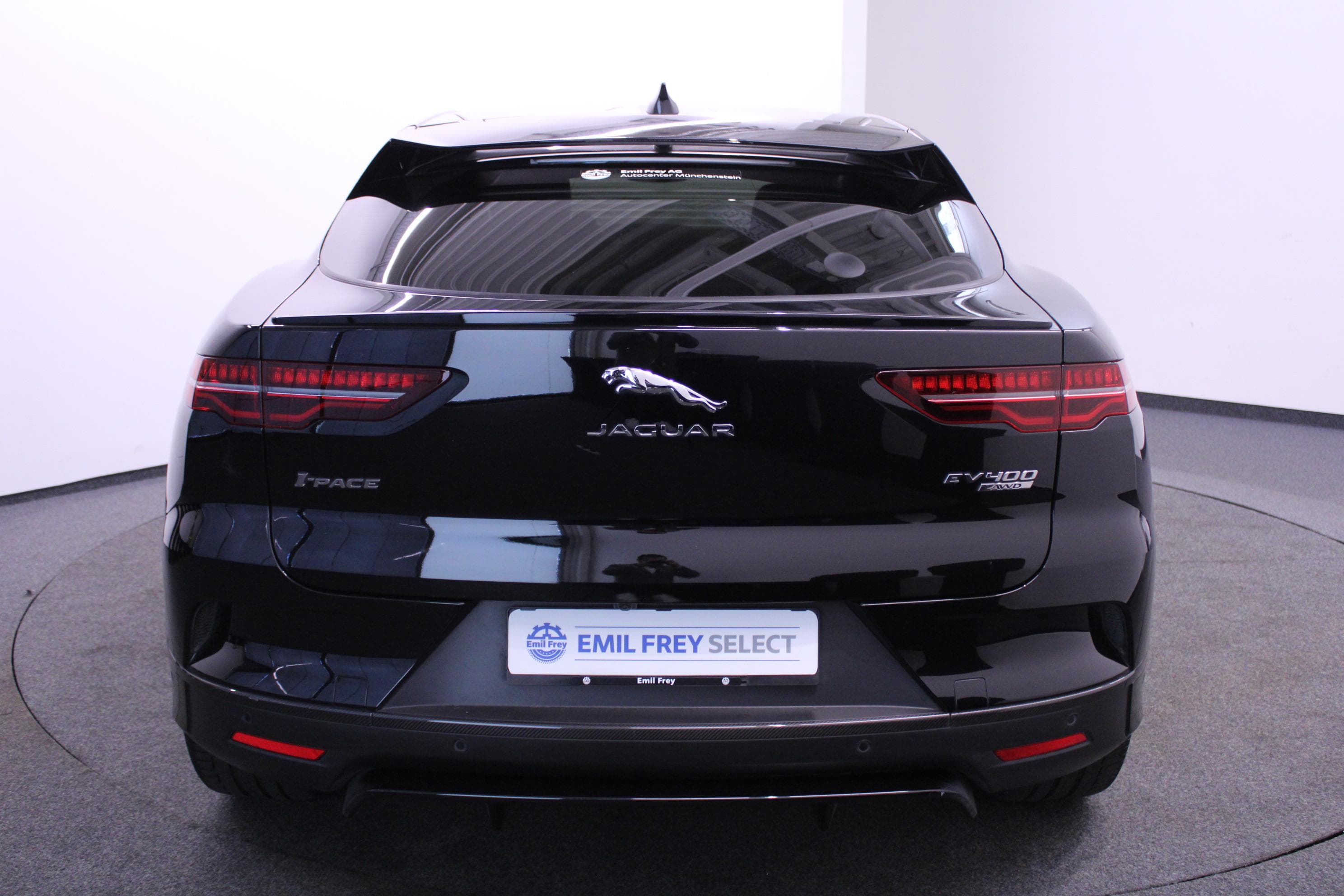 Jaguar I-Pace EV400 SE AWD - Vorschau 3