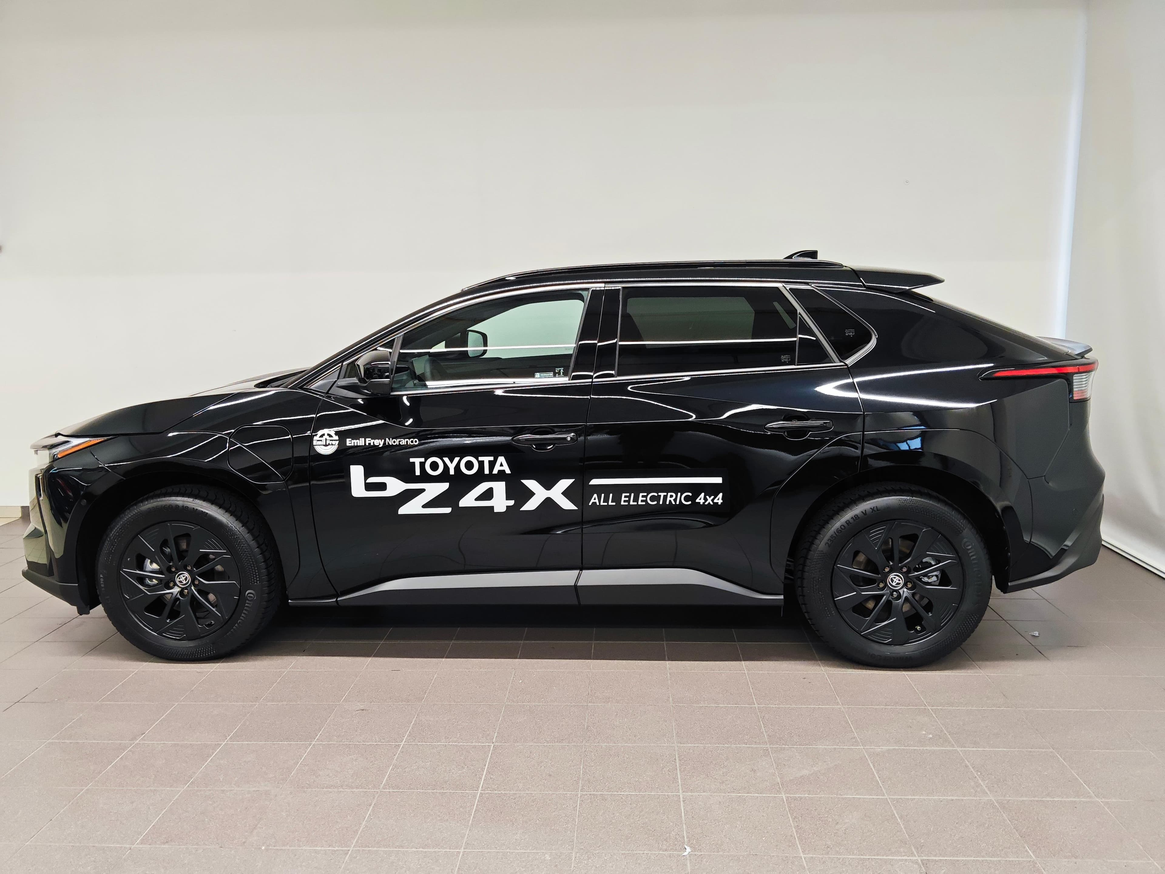 Toyota bZ4X Premium AWD Modello 2026 - Vorschau 3