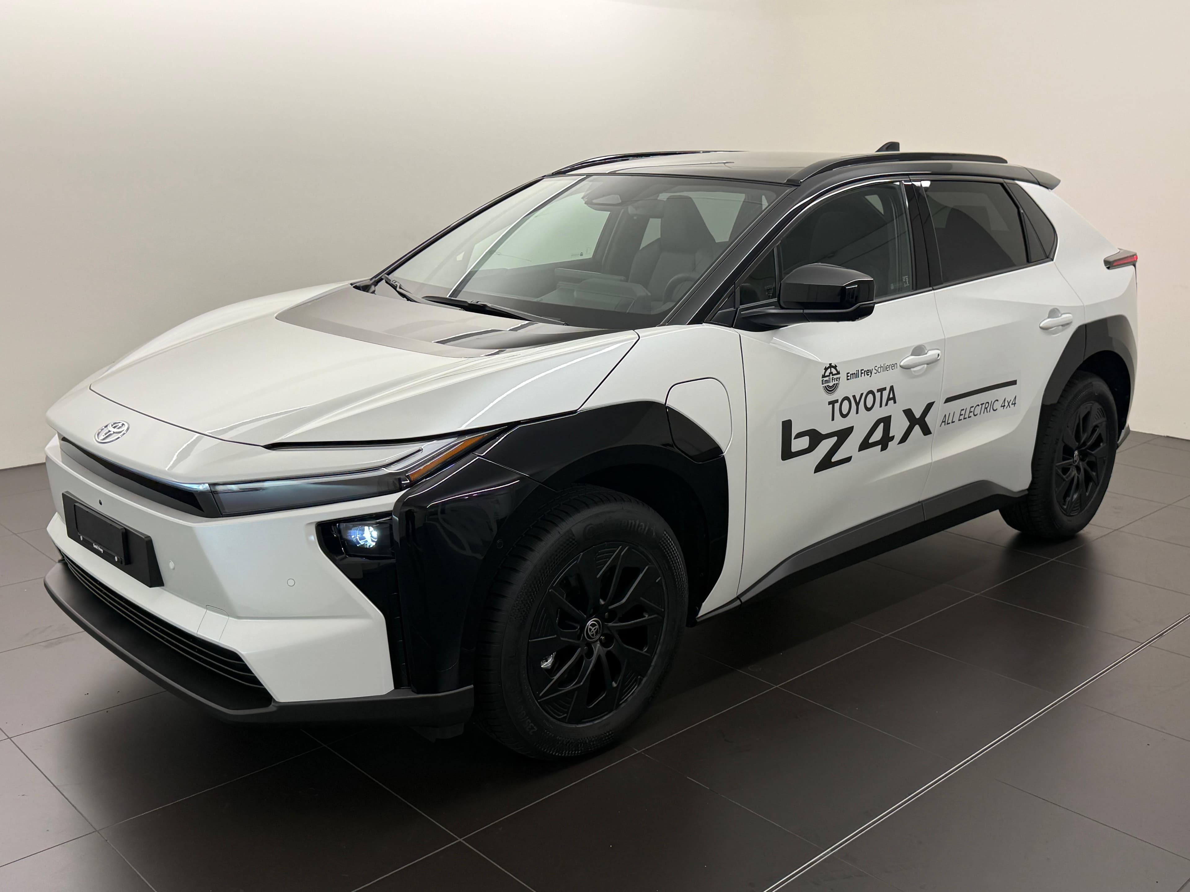 Toyota bZ4X Premium AWD - Vorschau 2