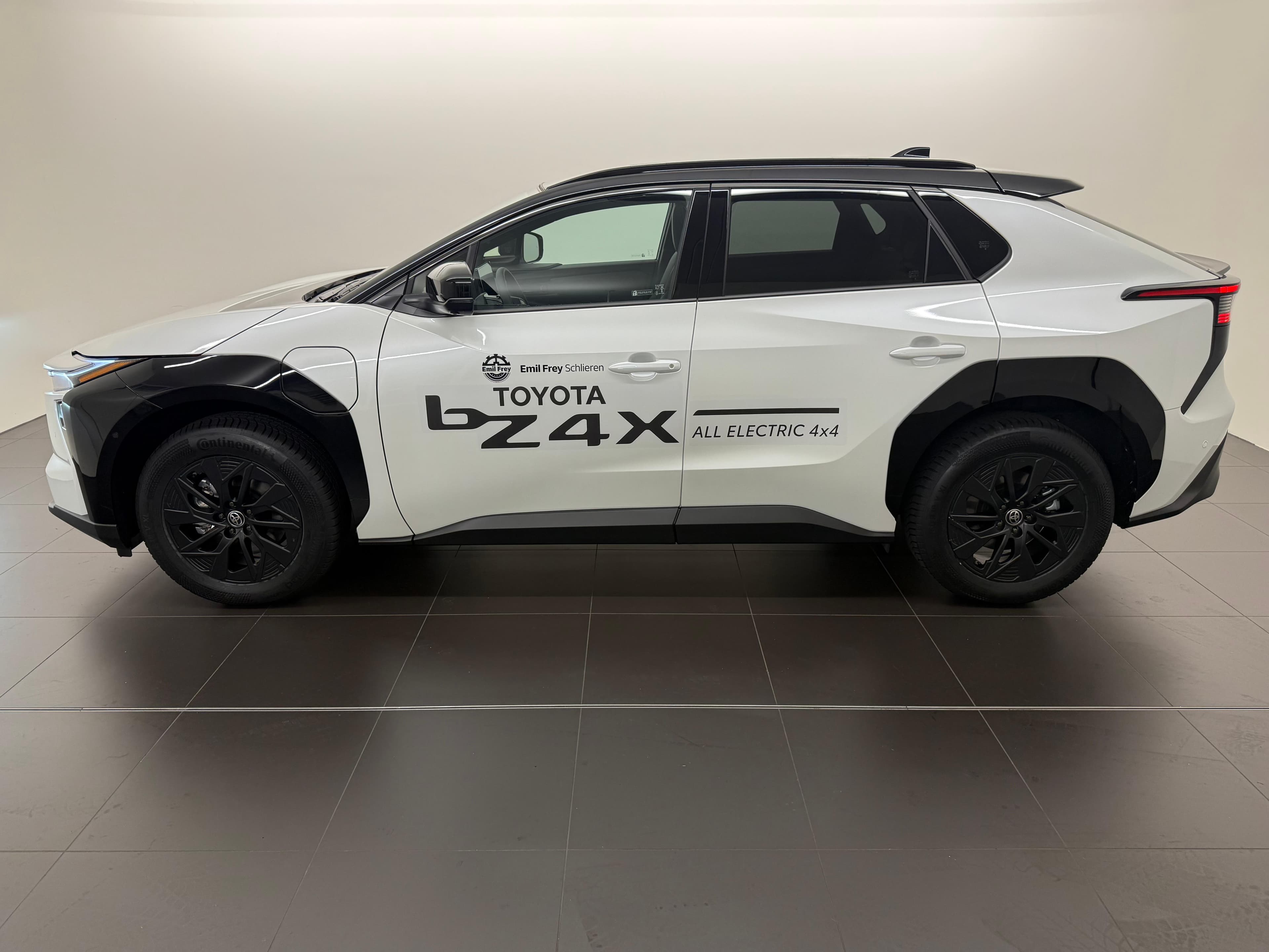 Toyota bZ4X Premium AWD - Vorschau 3