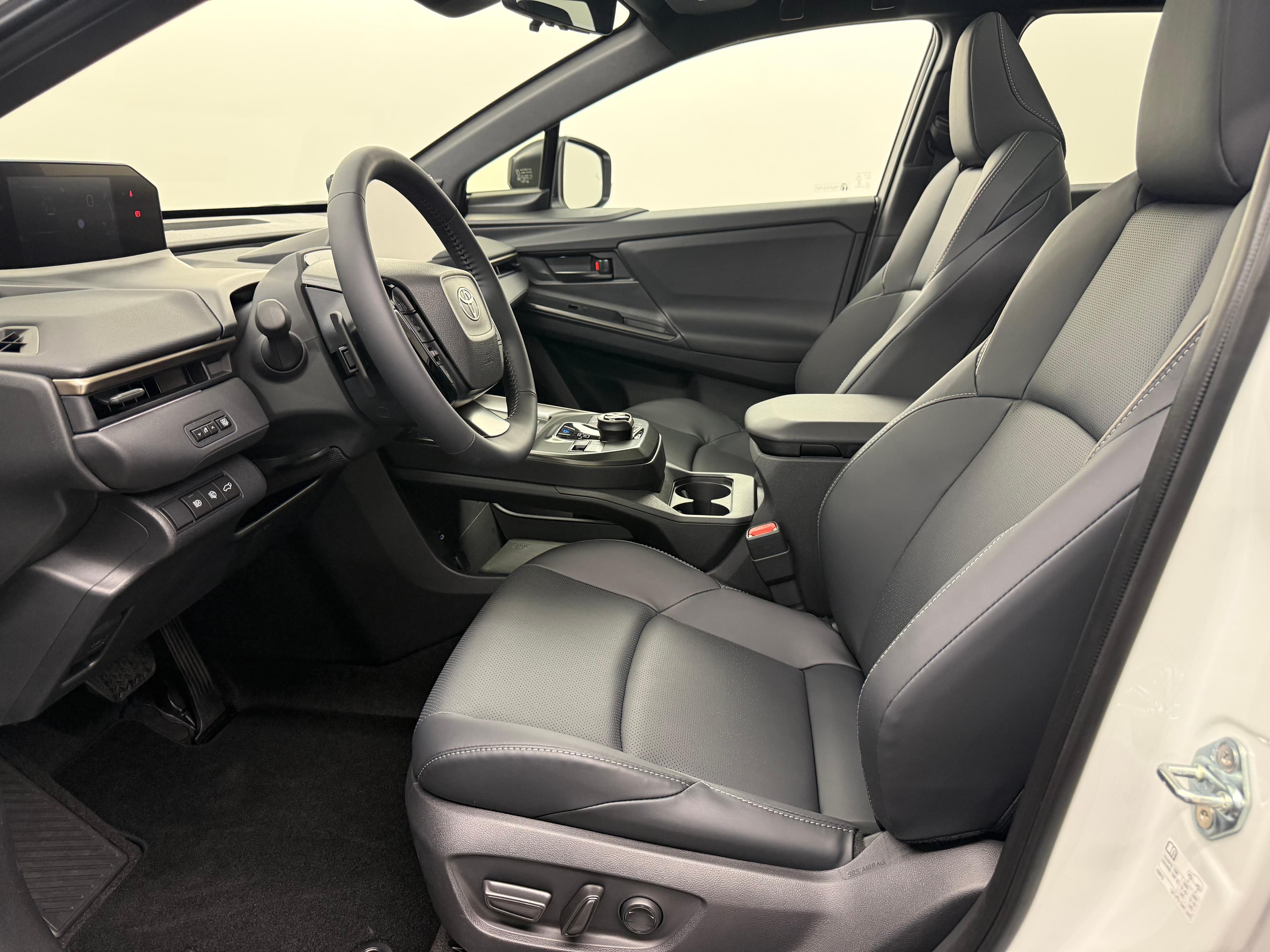Toyota bZ4X Premium AWD - Vorschau 5