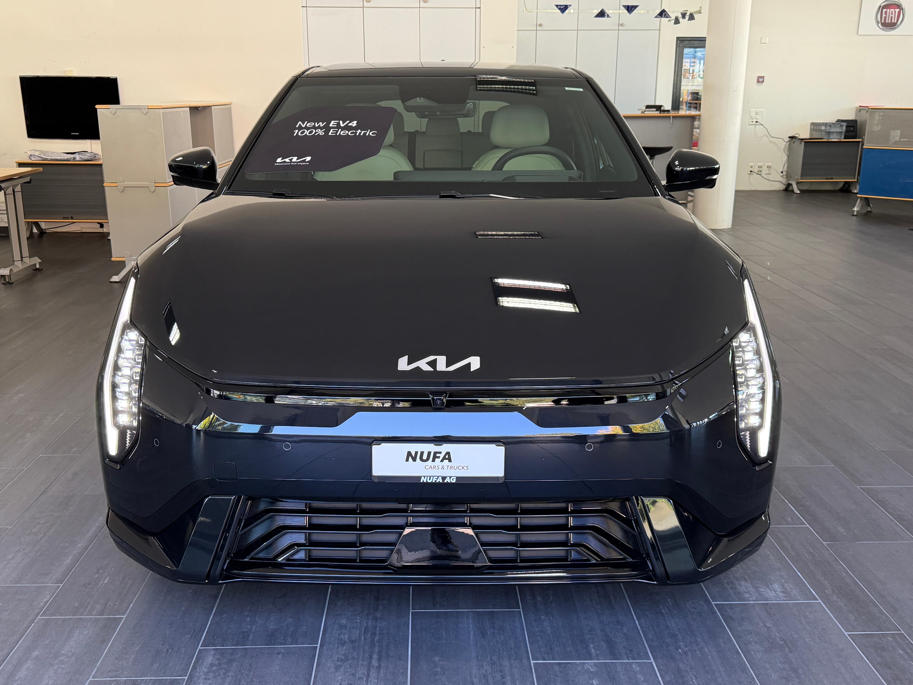 Kia EV4 81 kWh GT-Line - Vorschau 2