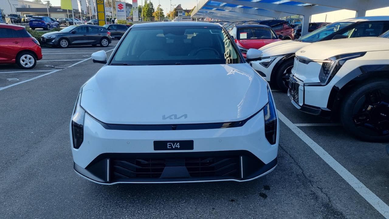 Kia EV4 81 kWh Earth+ - Vorschau 2