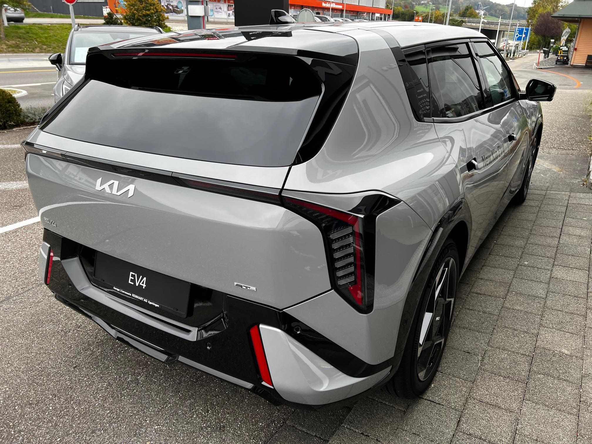 Kia EV4 81 kWh GT-Line - Vorschau 3