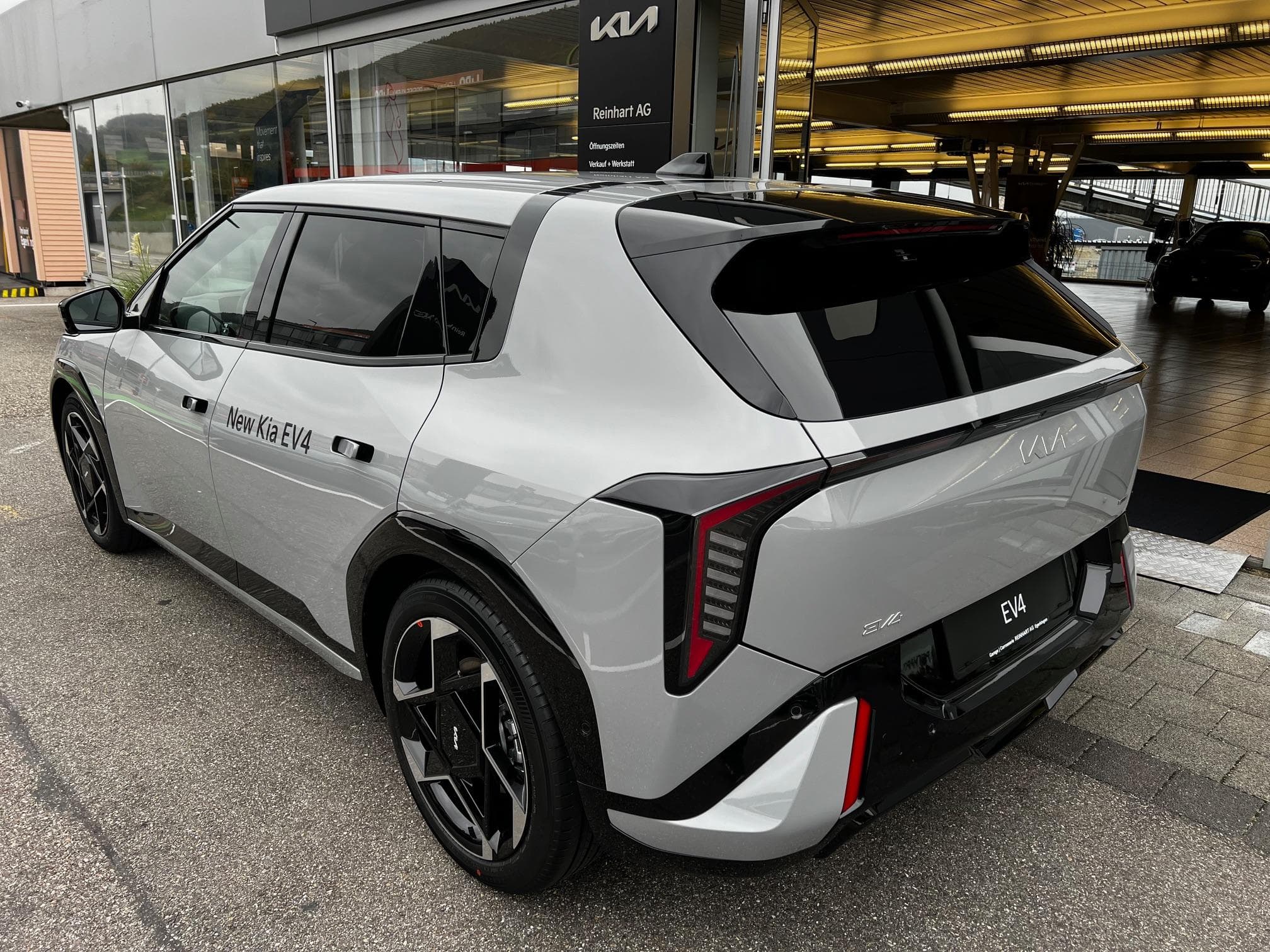 Kia EV4 81 kWh GT-Line - Vorschau 4