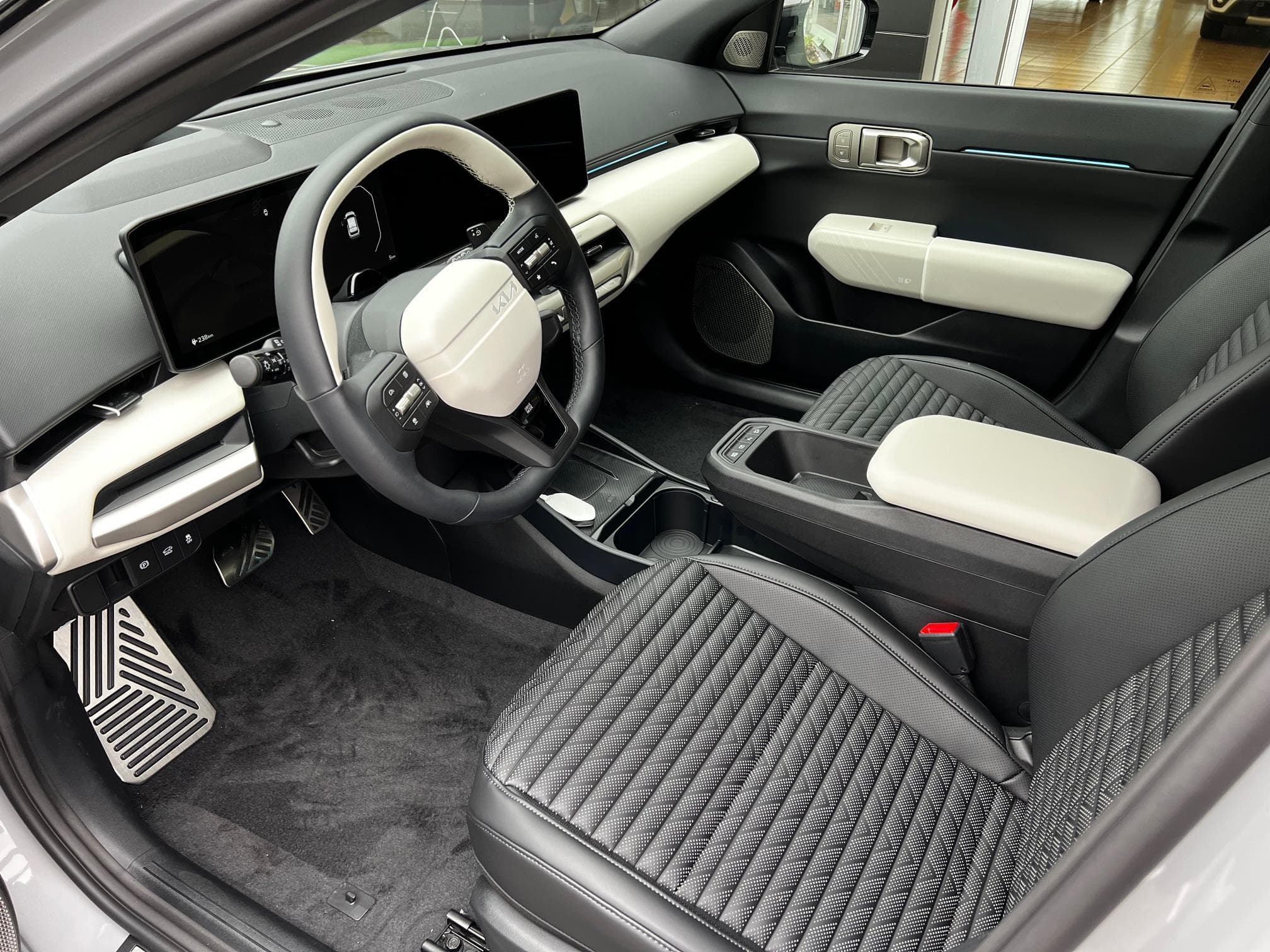 Kia EV4 81 kWh GT-Line - Vorschau 5