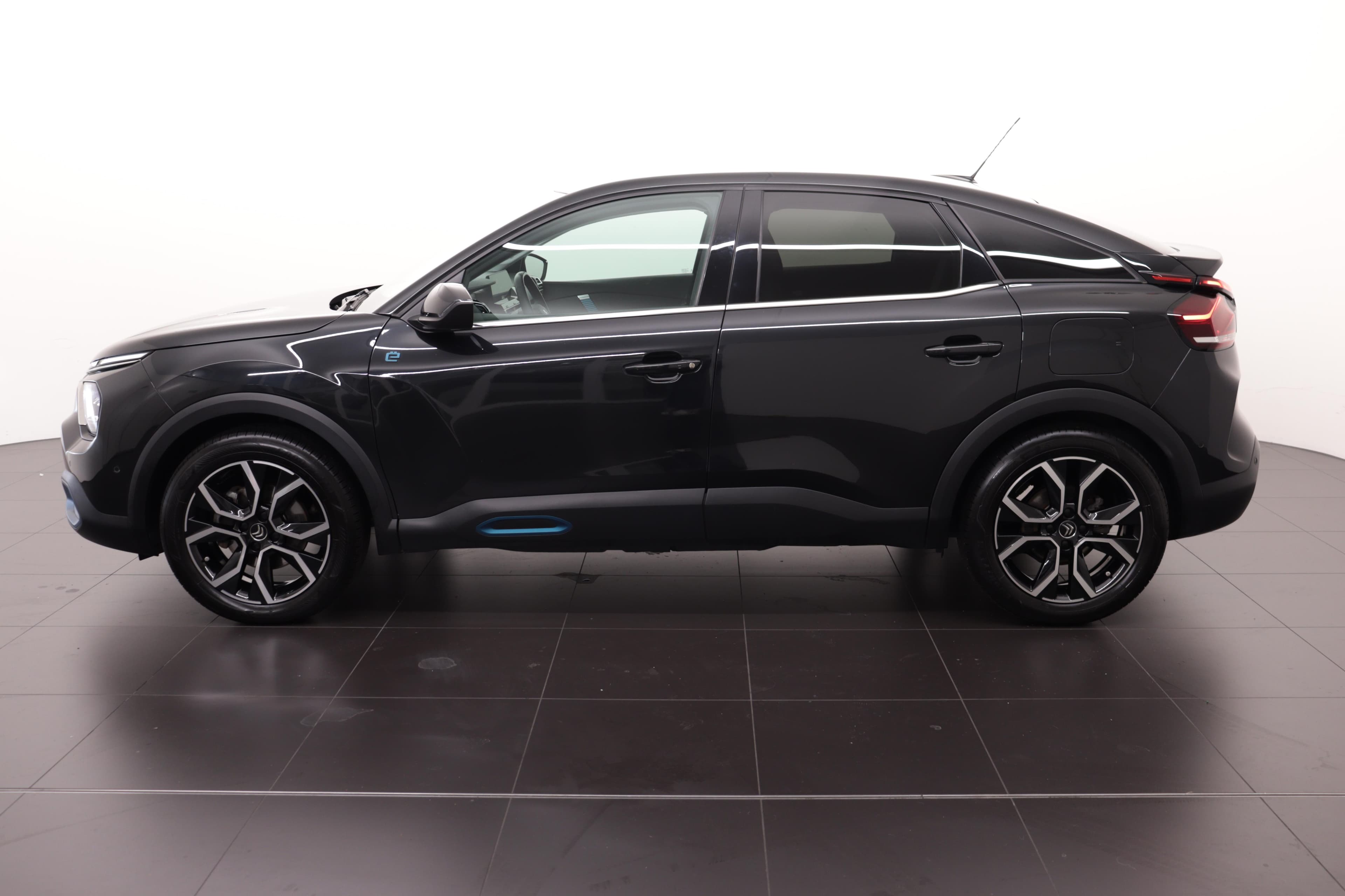 Citroën e-C4 Shine - Vorschau 4
