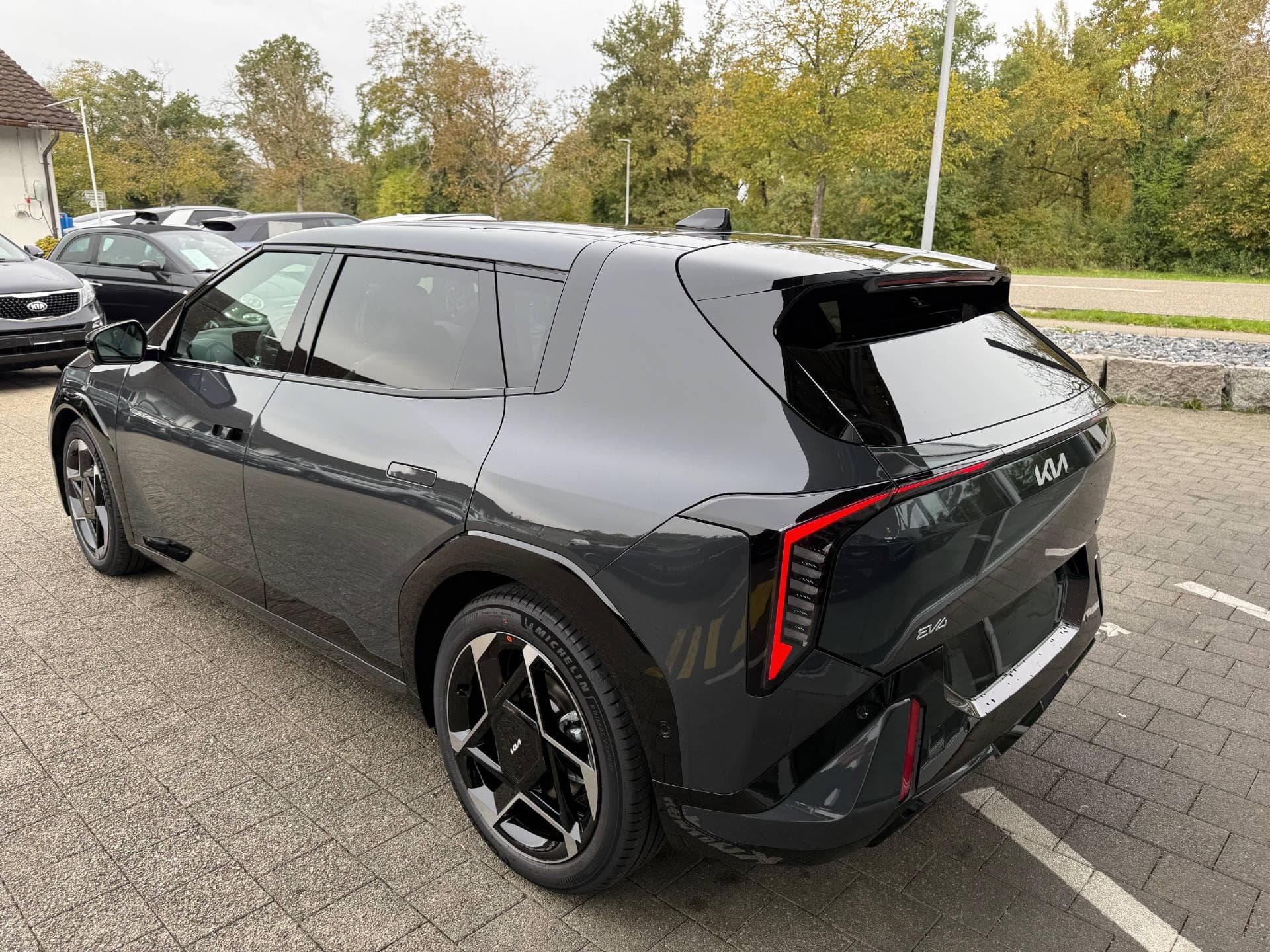Kia EV4 81 kWh GT-Line - Vorschau 4
