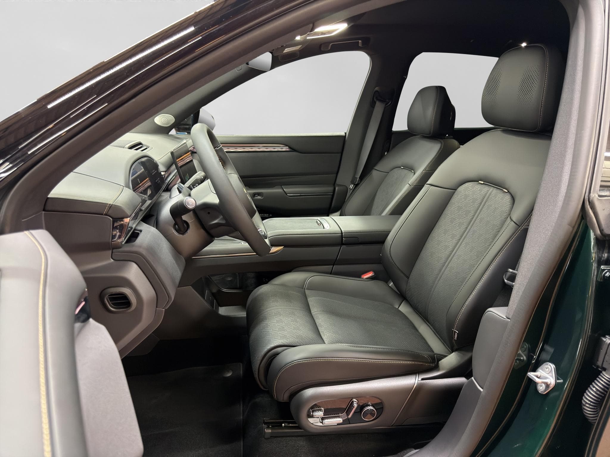 Zeekr 7X Privilege AWD - Vorschau 2