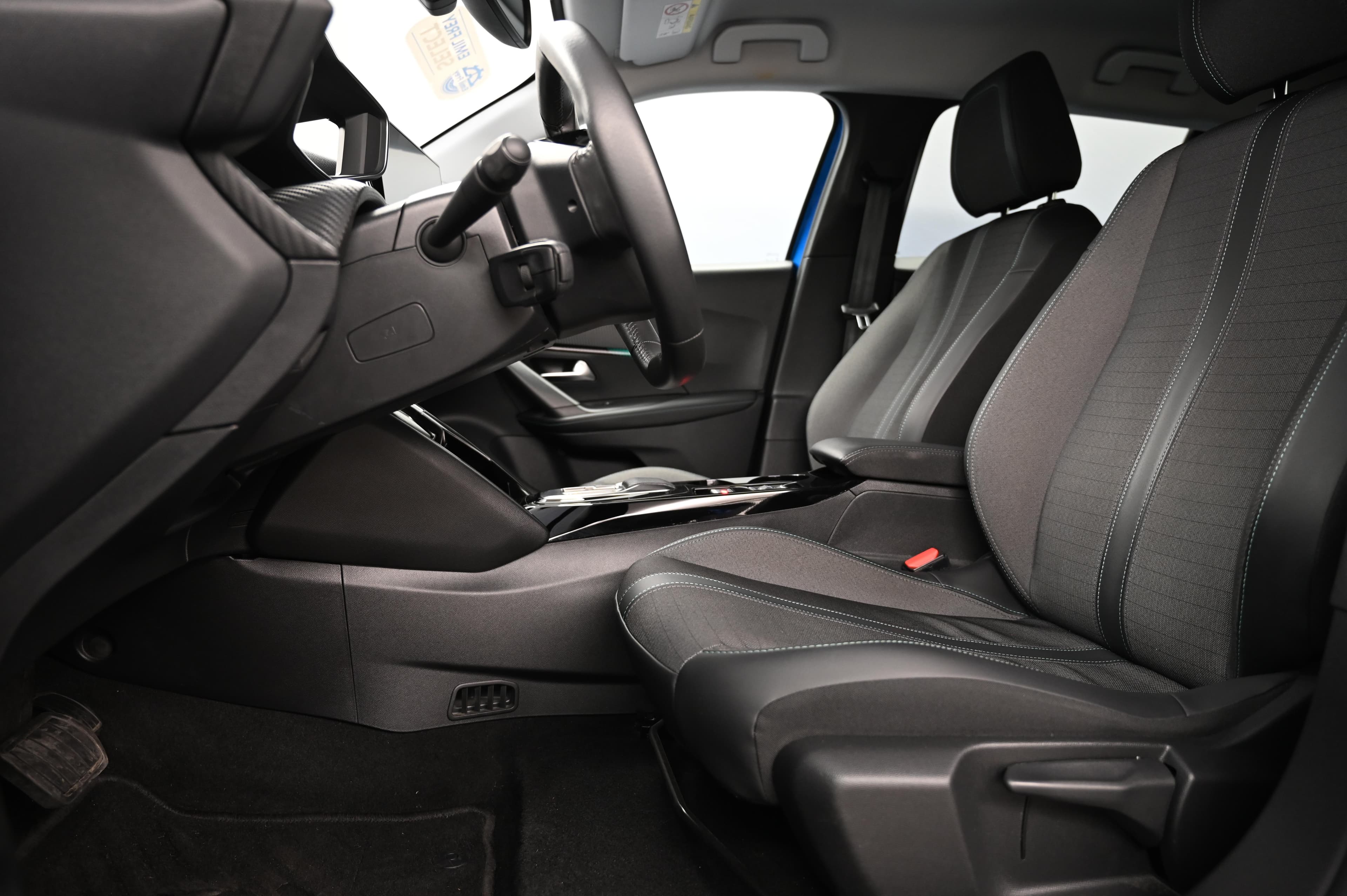 Peugeot 2008 e-Allure Pack - Vorschau 5