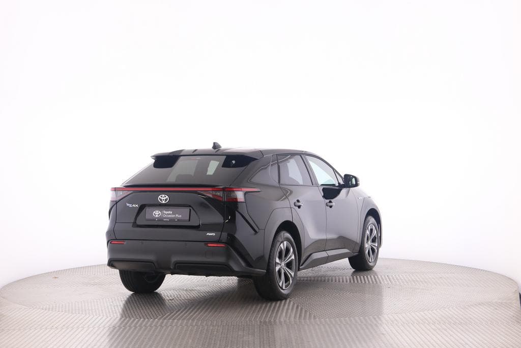 Toyota bZ4X Style AWD - Vorschau 2