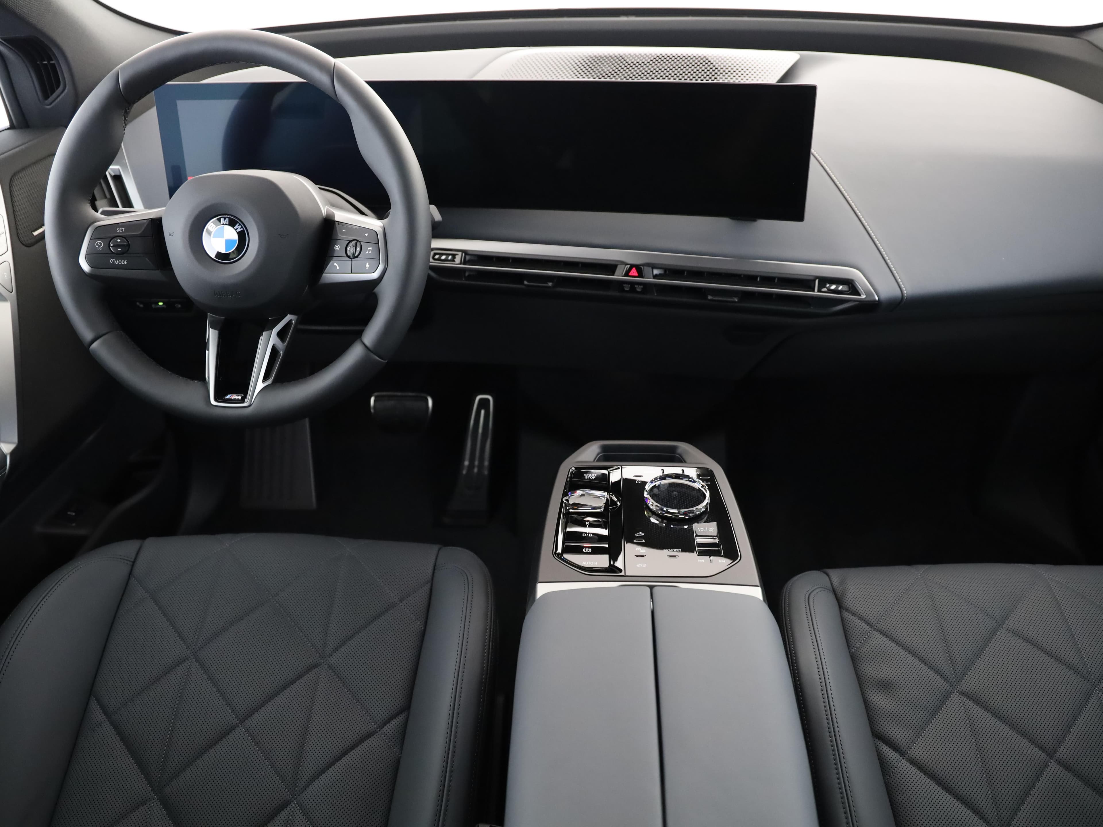 BMW iX xDrive60 - Vorschau 5
