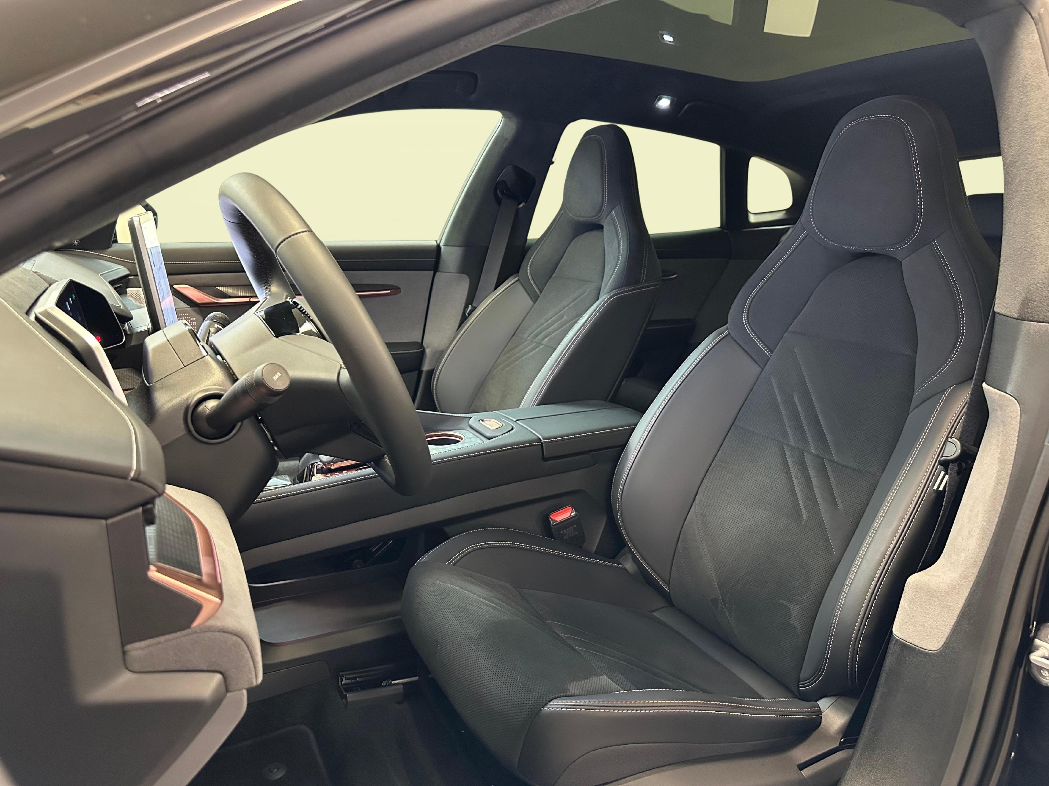 Zeekr 001 Privilege AWD - Vorschau 5