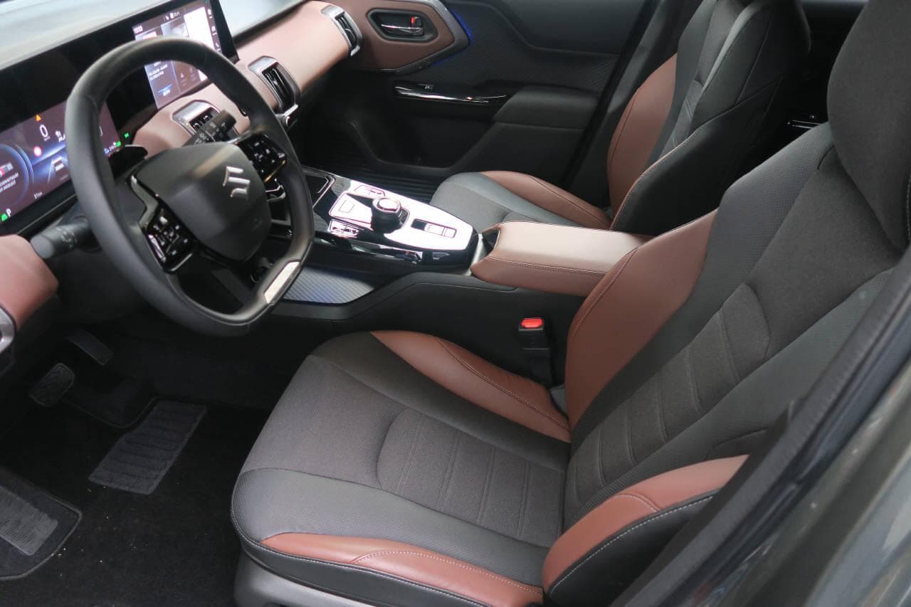 Suzuki e Vitara Compact Top 4x4 - Vorschau 4