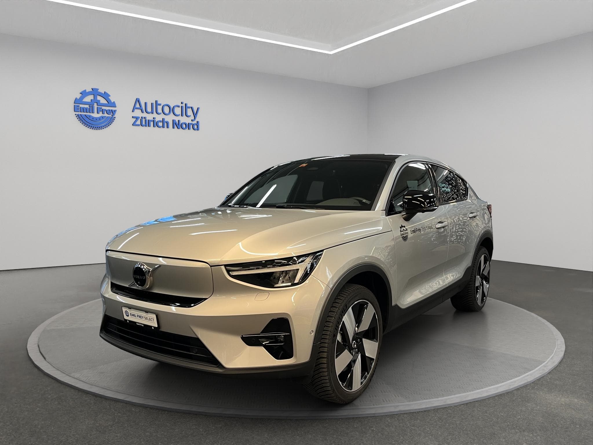 Volvo C40 P8 Twin Recharge Ultimate AWD - Bild 1