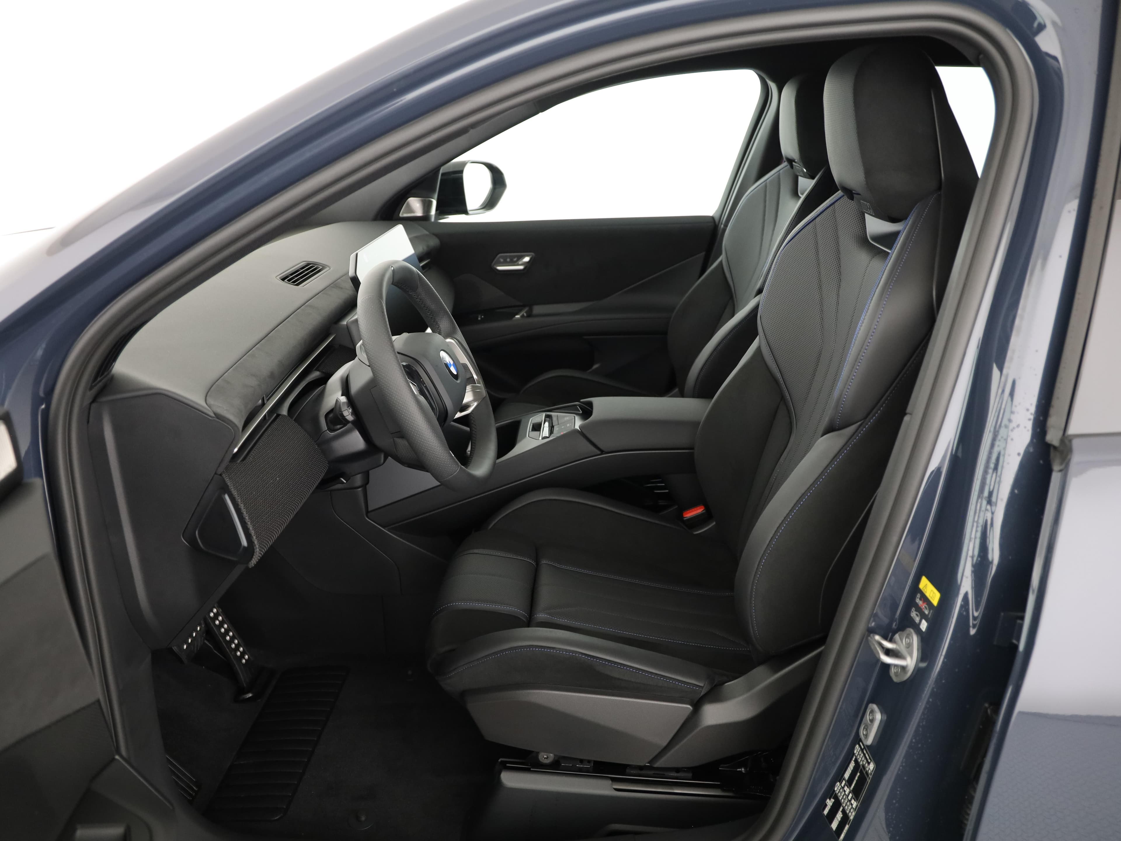 BMW iX3 50 xDrive - Vorschau 4