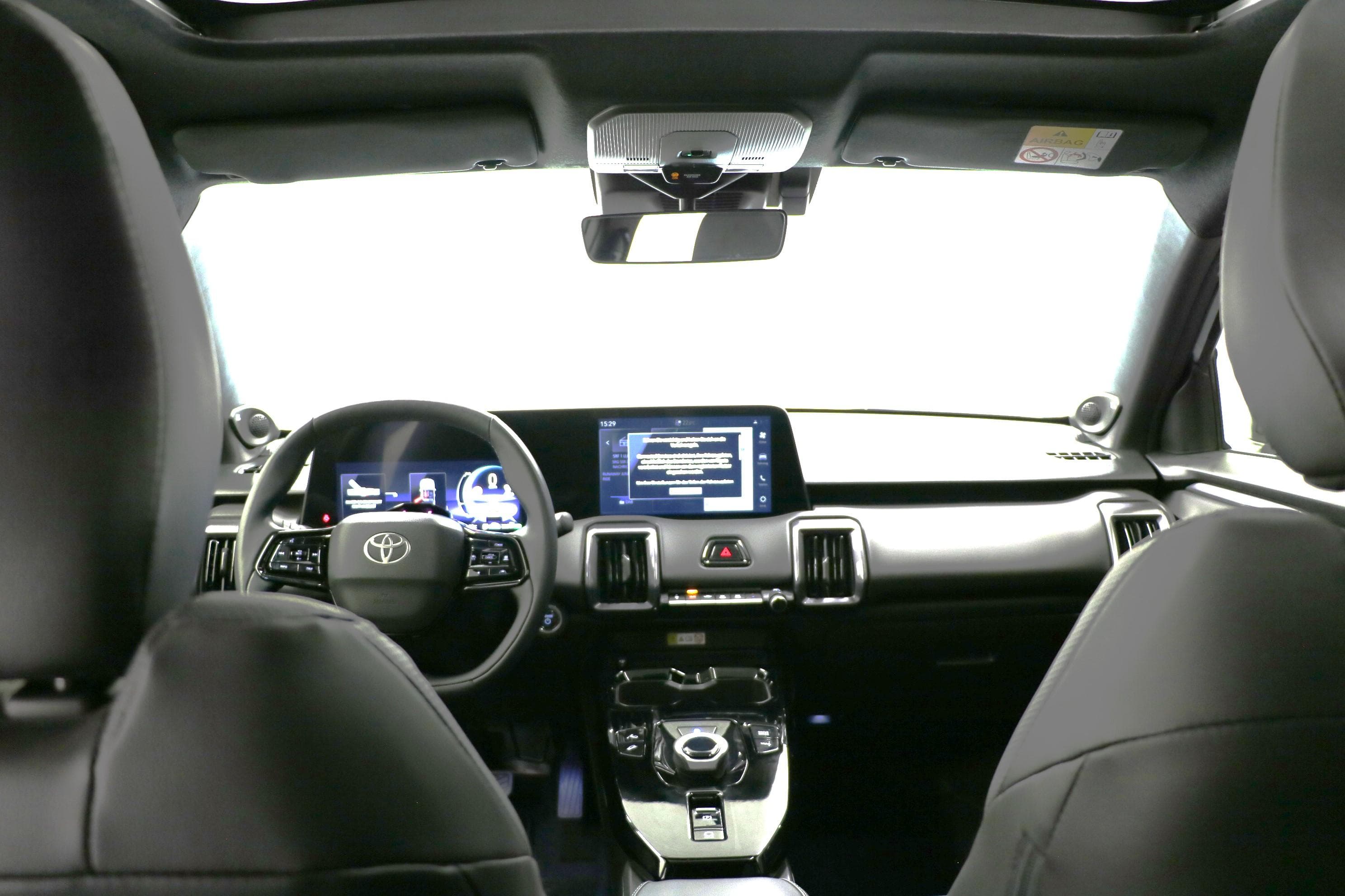 Toyota Urban Cruiser Premium AWD - Vorschau 5