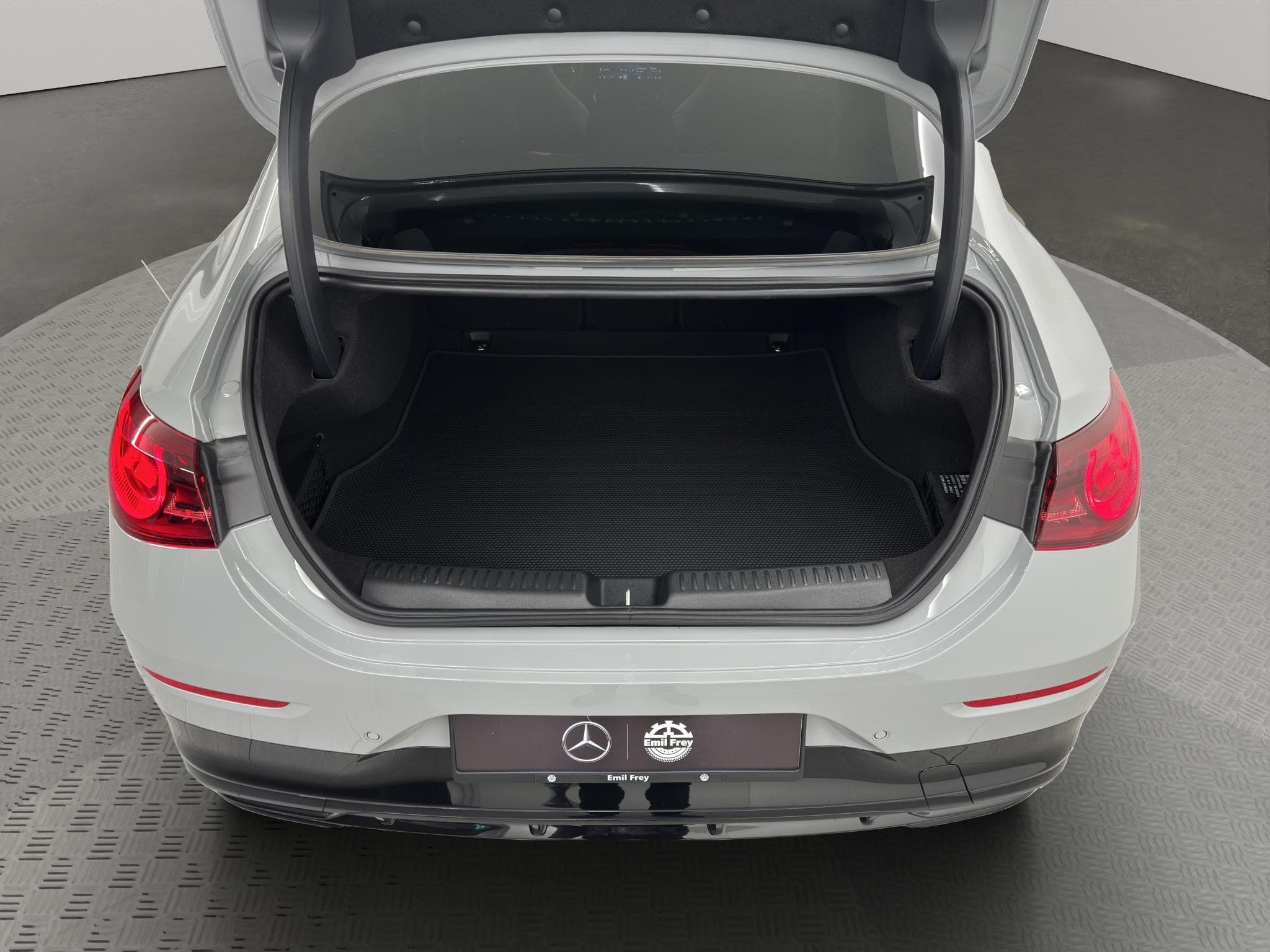 Mercedes-Benz CLA 350 AMG Line 4matic - Vorschau 5