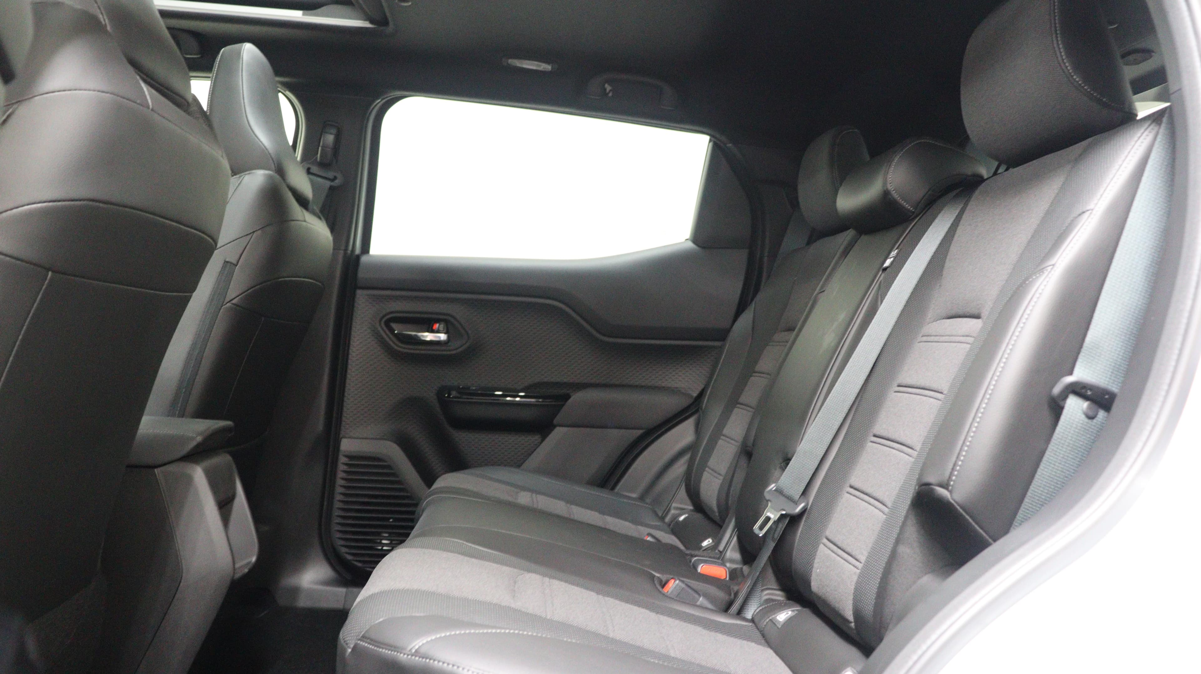 Toyota Urban Cruiser Premium AWD - Vorschau 4