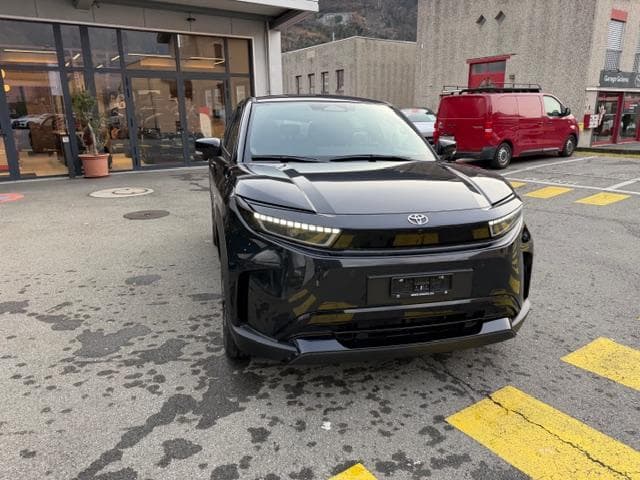 Toyota Urban Cruiser Premium AWD - Vorschau 3