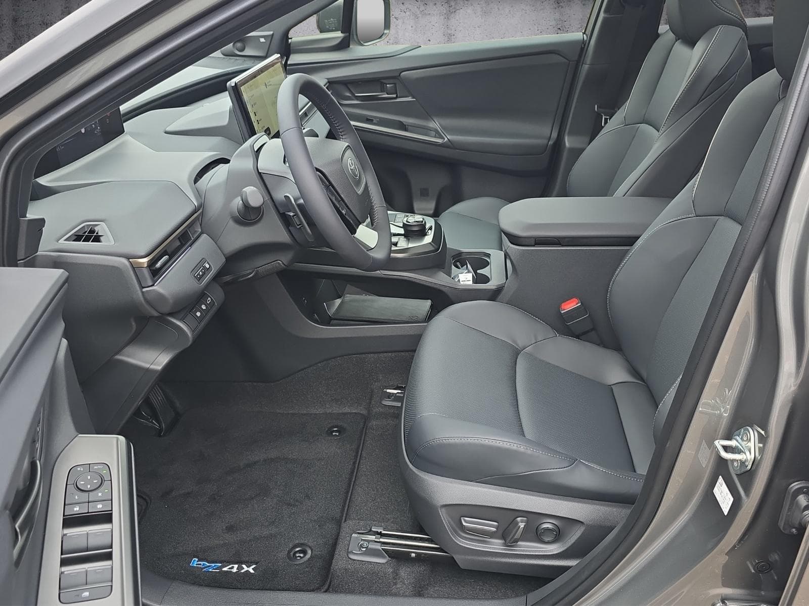 Toyota bZ4X Premium AWD - Vorschau 4