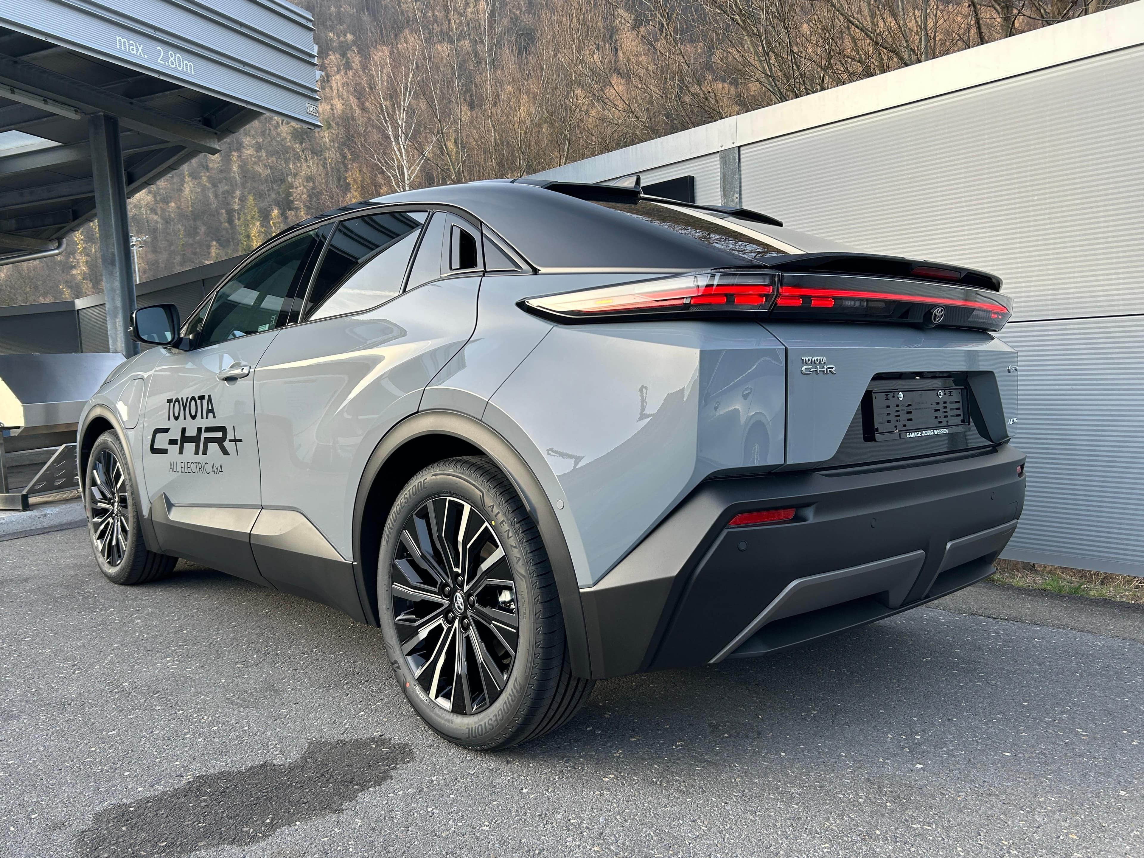 Toyota C-HR+ Premium AWD - Vorschau 4