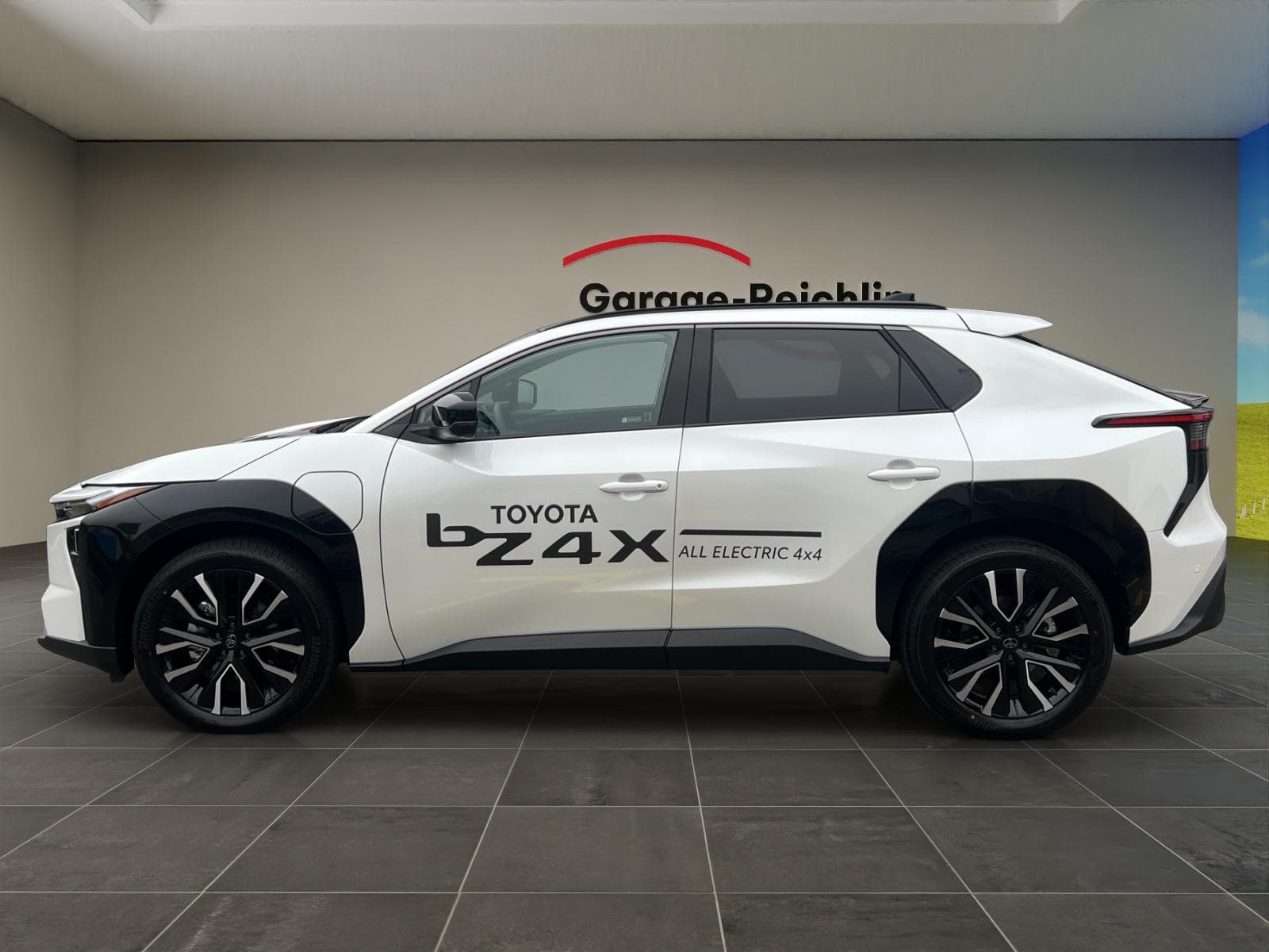 Toyota bZ4X Premium AWD 22 kW OBC 73.1 kWh - Vorschau 2