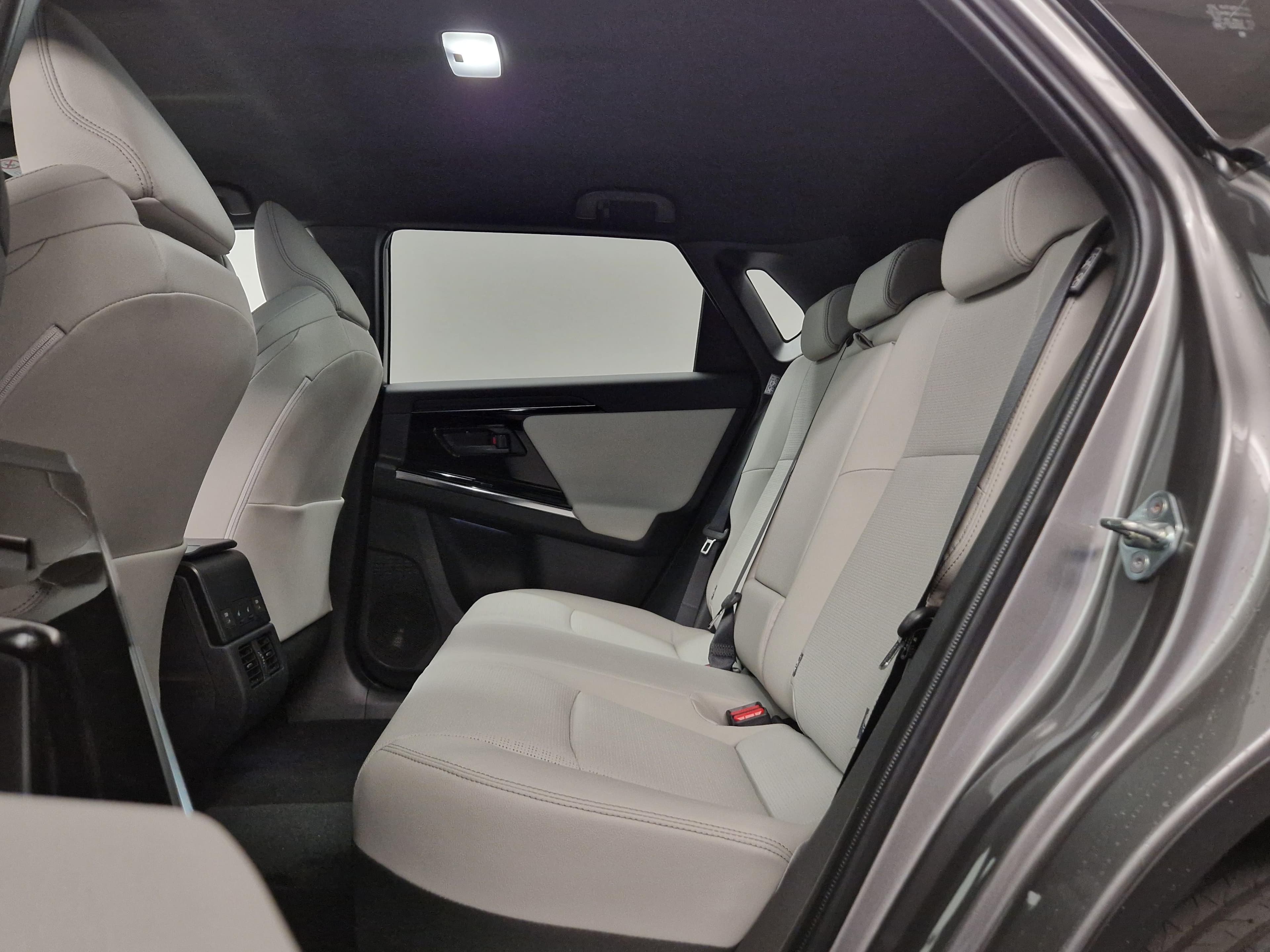 Toyota bZ4X Premium AWD - Vorschau 5