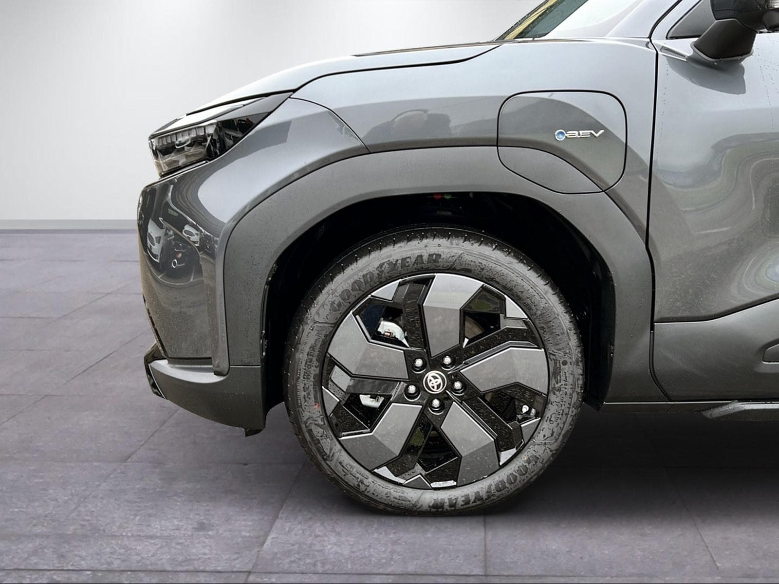 Toyota Urban Cruiser Premium AWD - Vorschau 3