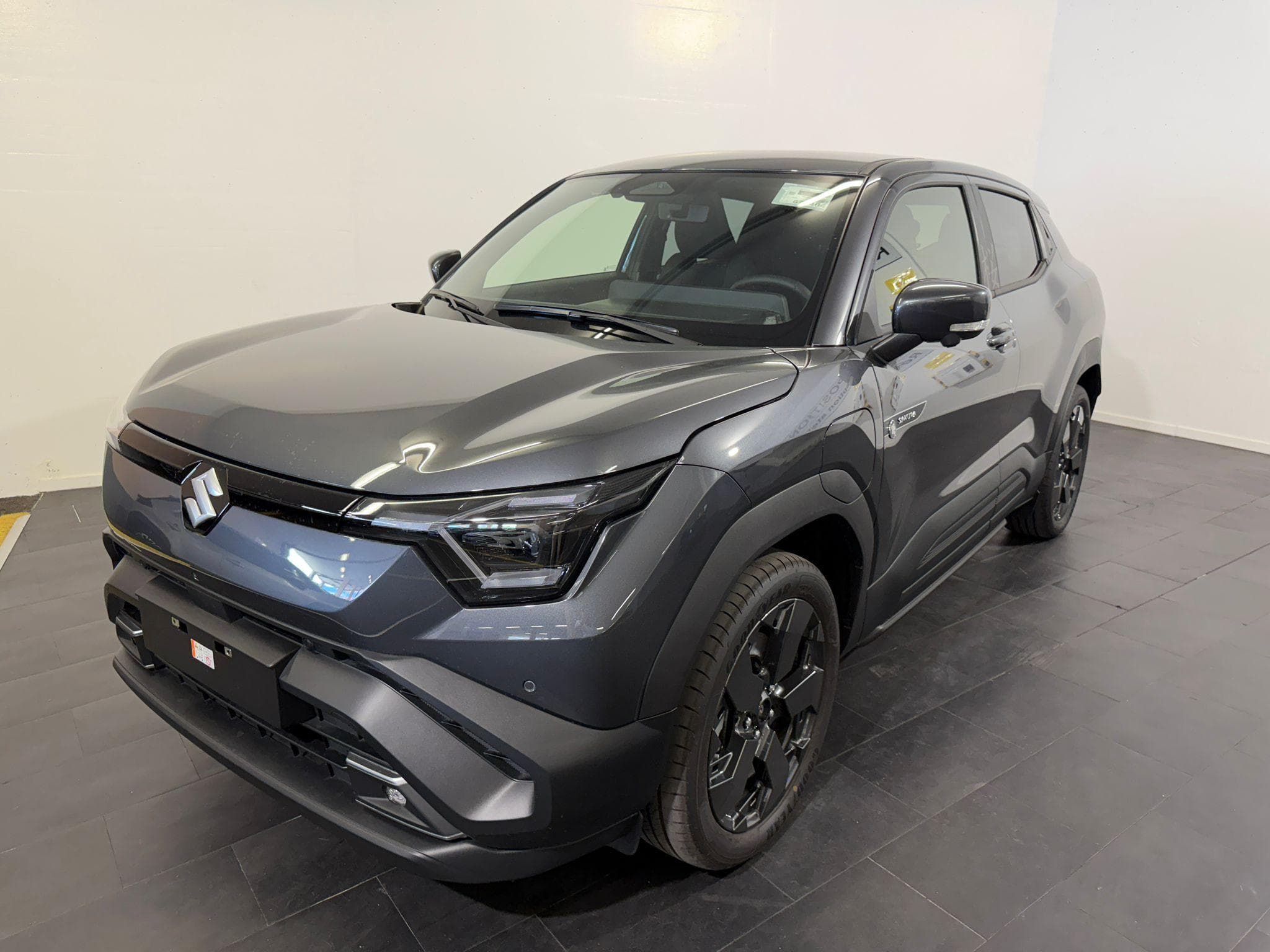 Suzuki e Vitara Compact Top 4x4 - Bild 1