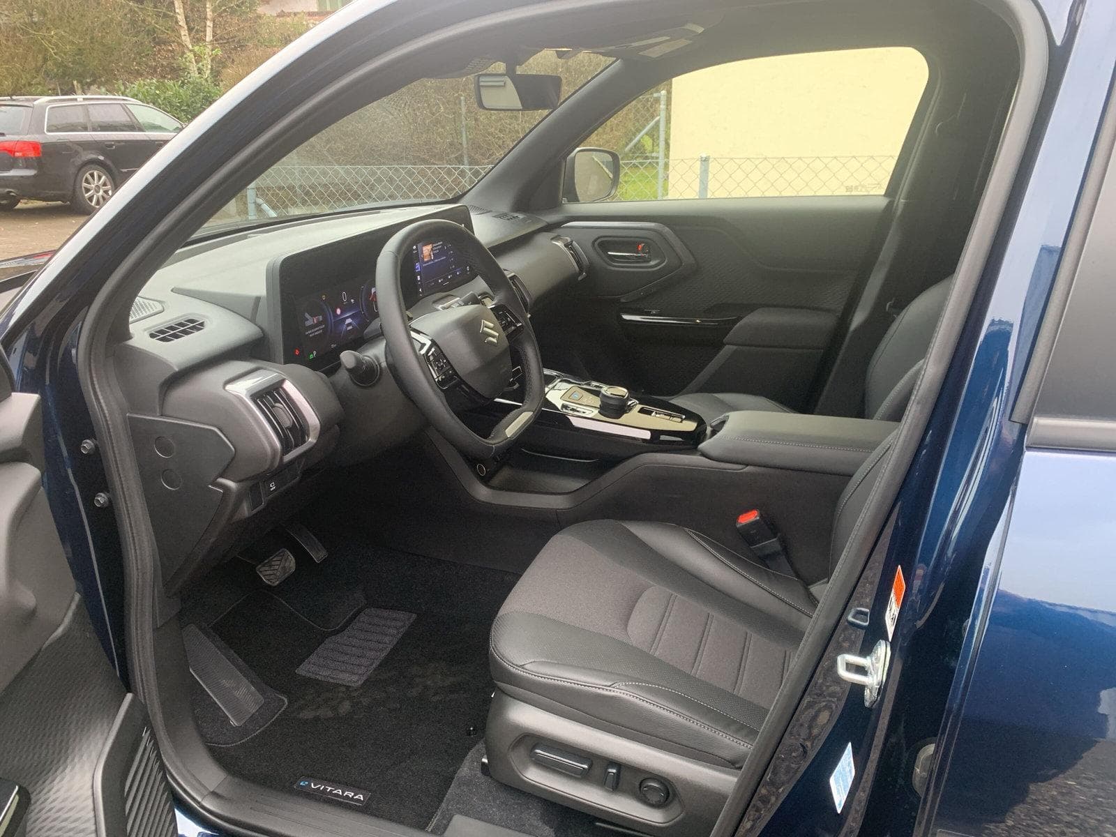 Suzuki e Vitara Compact Top 4x4 - Vorschau 5