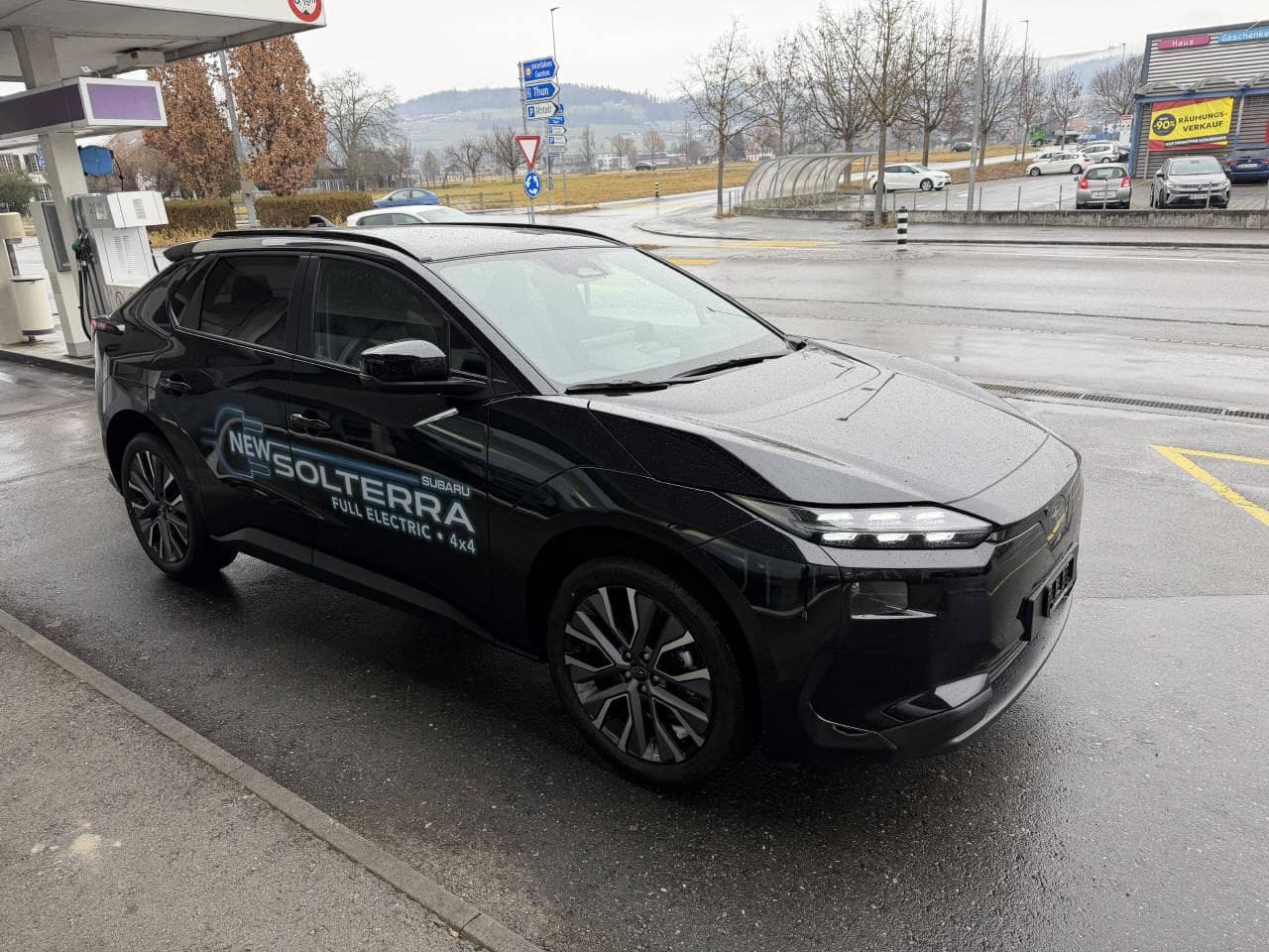 Subaru Solterra eV Luxury AWD - Vorschau 3