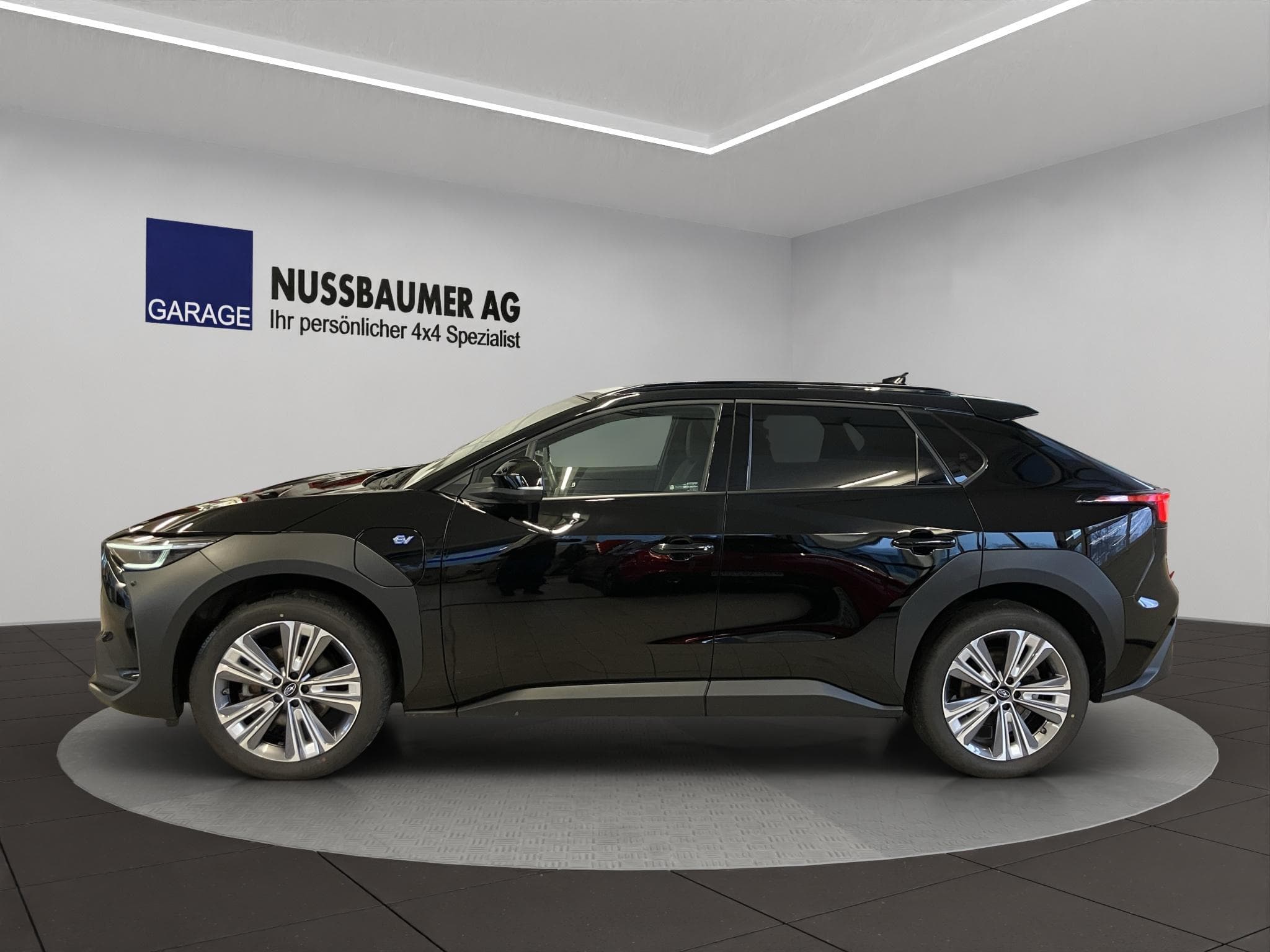 Subaru Solterra eV Luxury AWD