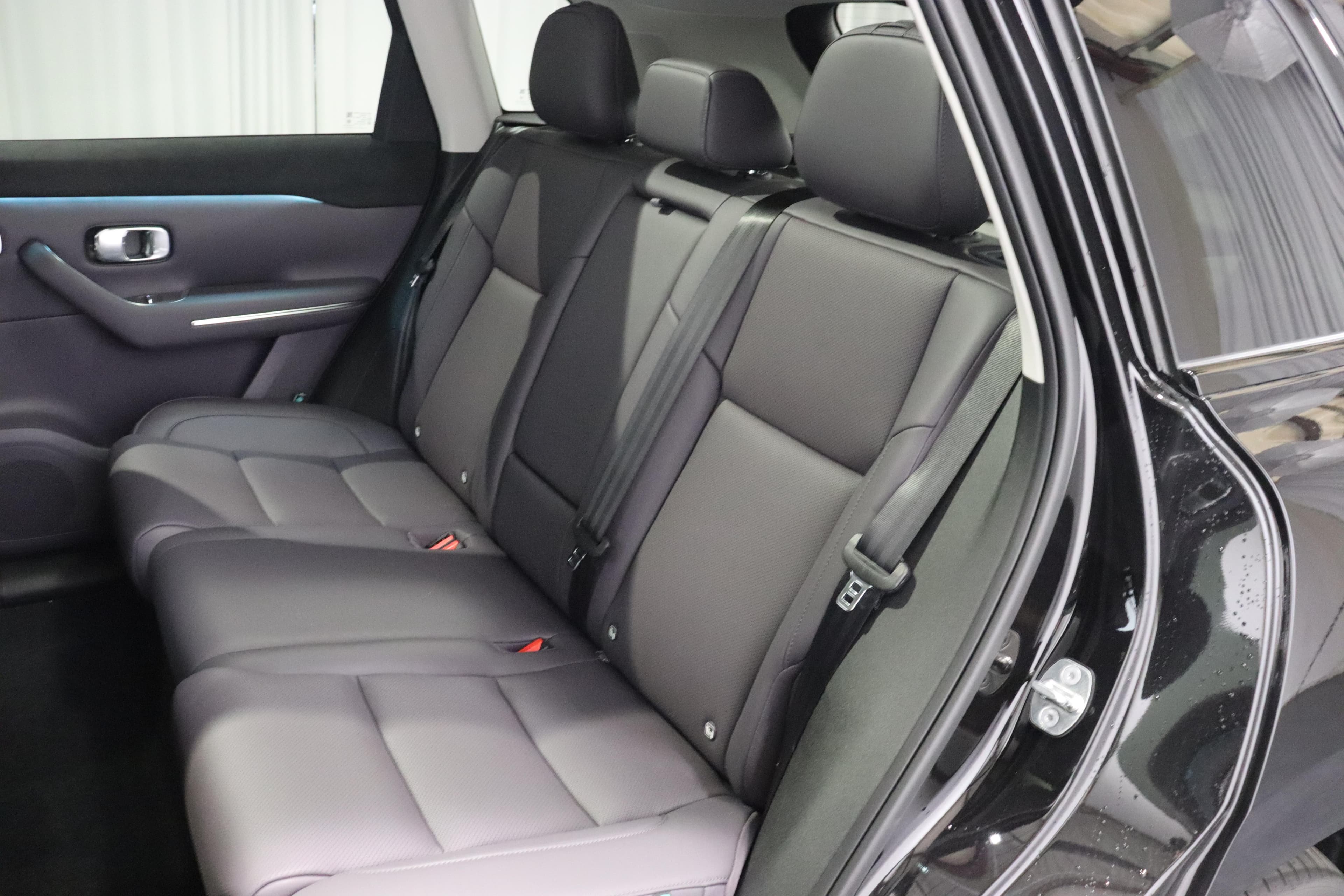 Leapmotor C10 Design AWD - Vorschau 5