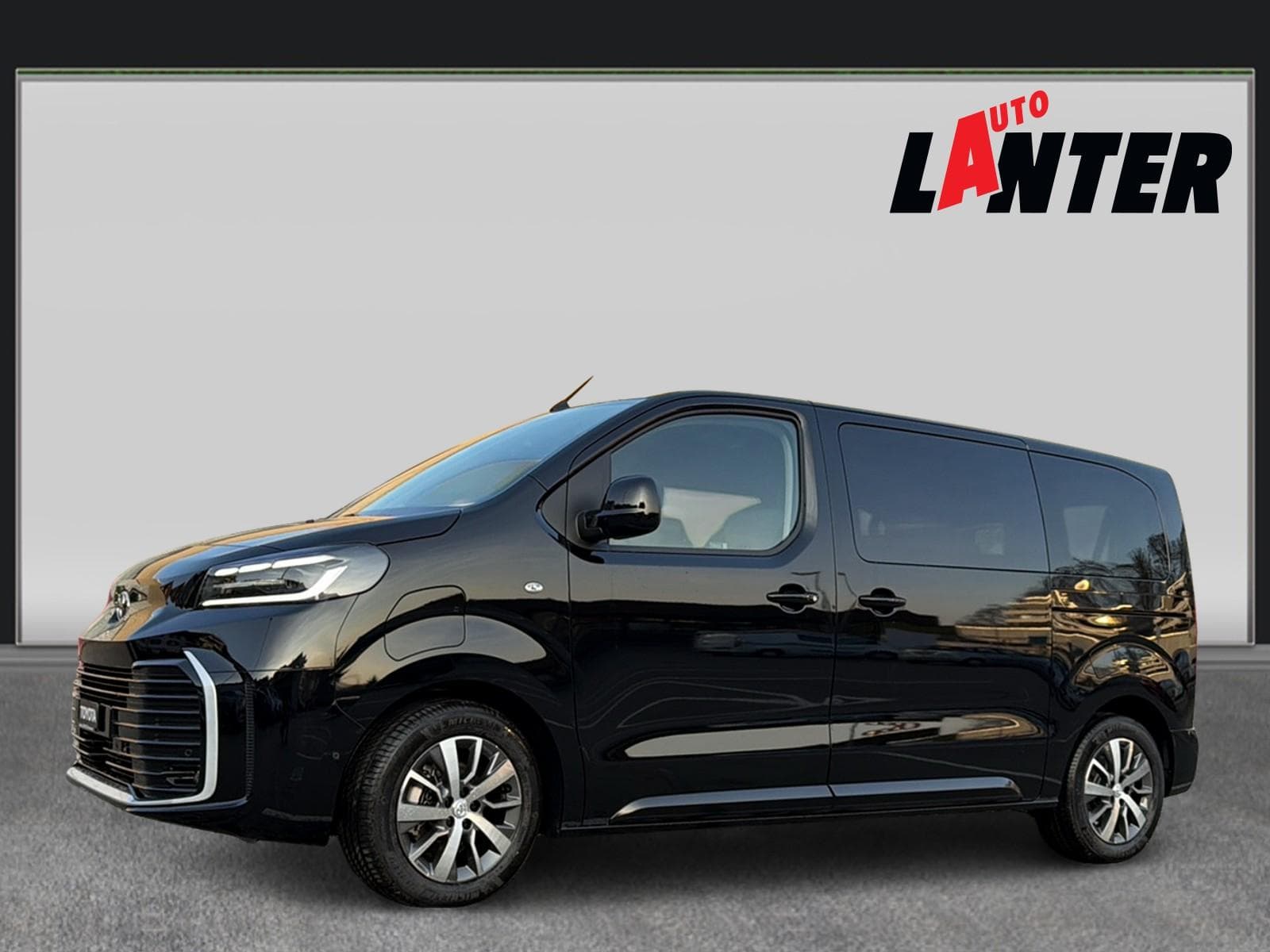 Toyota PROACE Verso L1 50KWh Trend - Bild 1