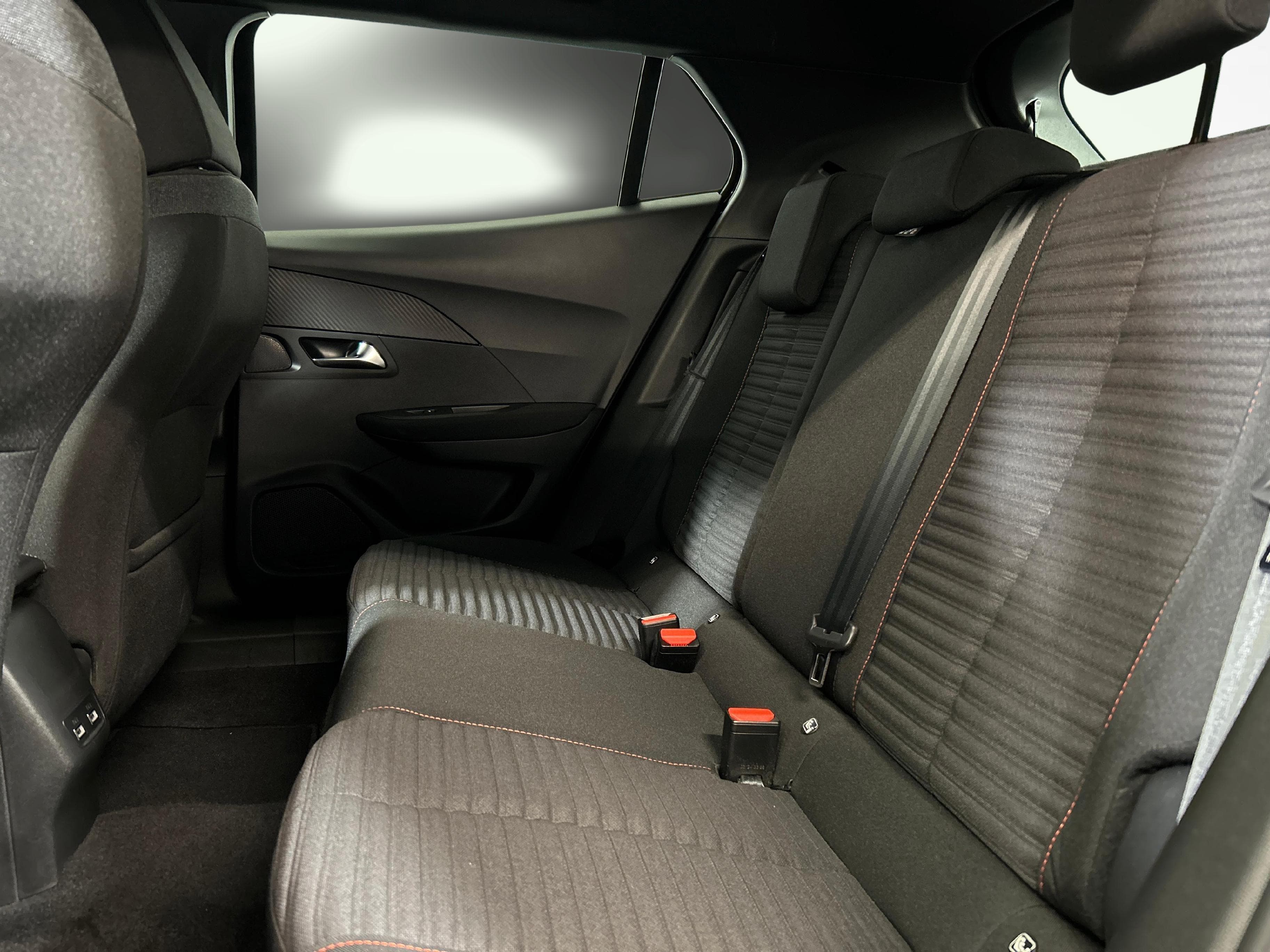 Peugeot 2008 e-Active Pack - Vorschau 5