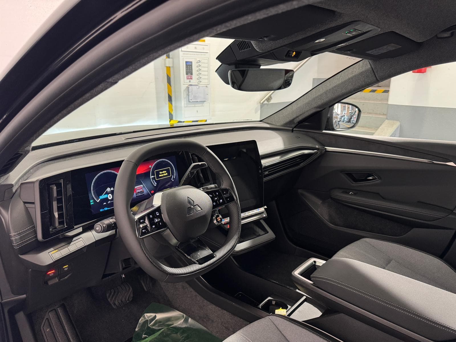 Mitsubishi Eclipse Cross Intense - Vorschau 5