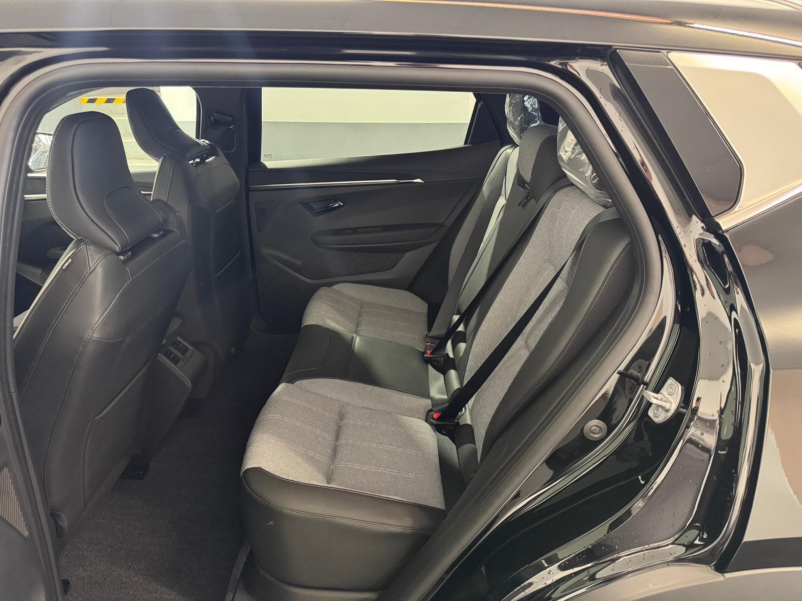 Mitsubishi Eclipse Cross Intense - Vorschau 4