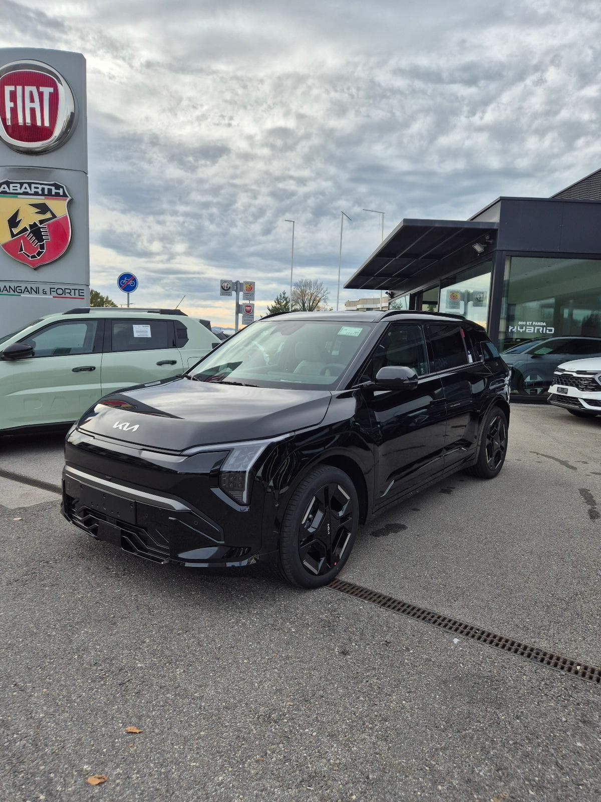 Kia EV3 81 kWh GT-Line - Bild 1