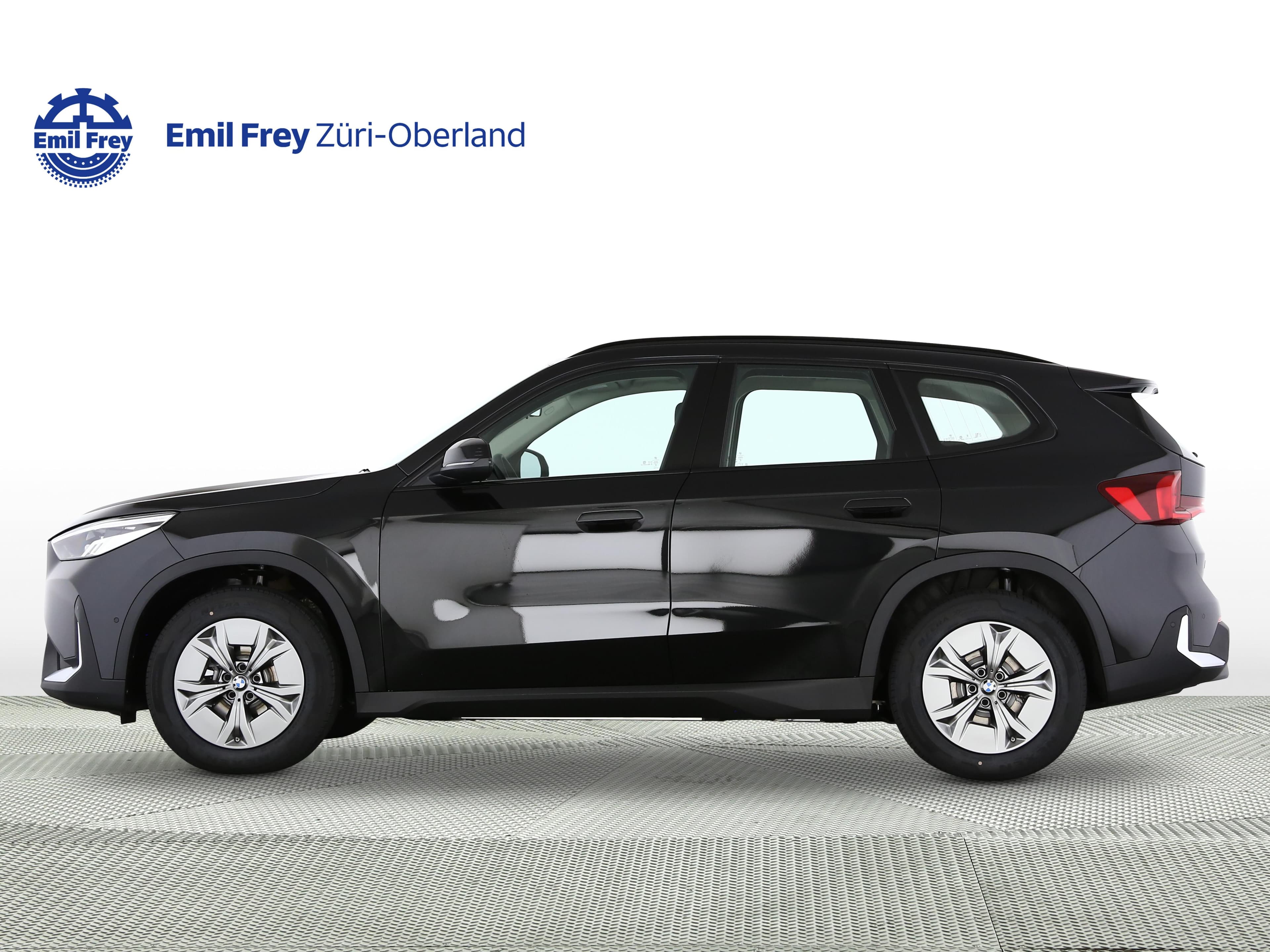 BMW iX1 30 xDrive - Vorschau 2